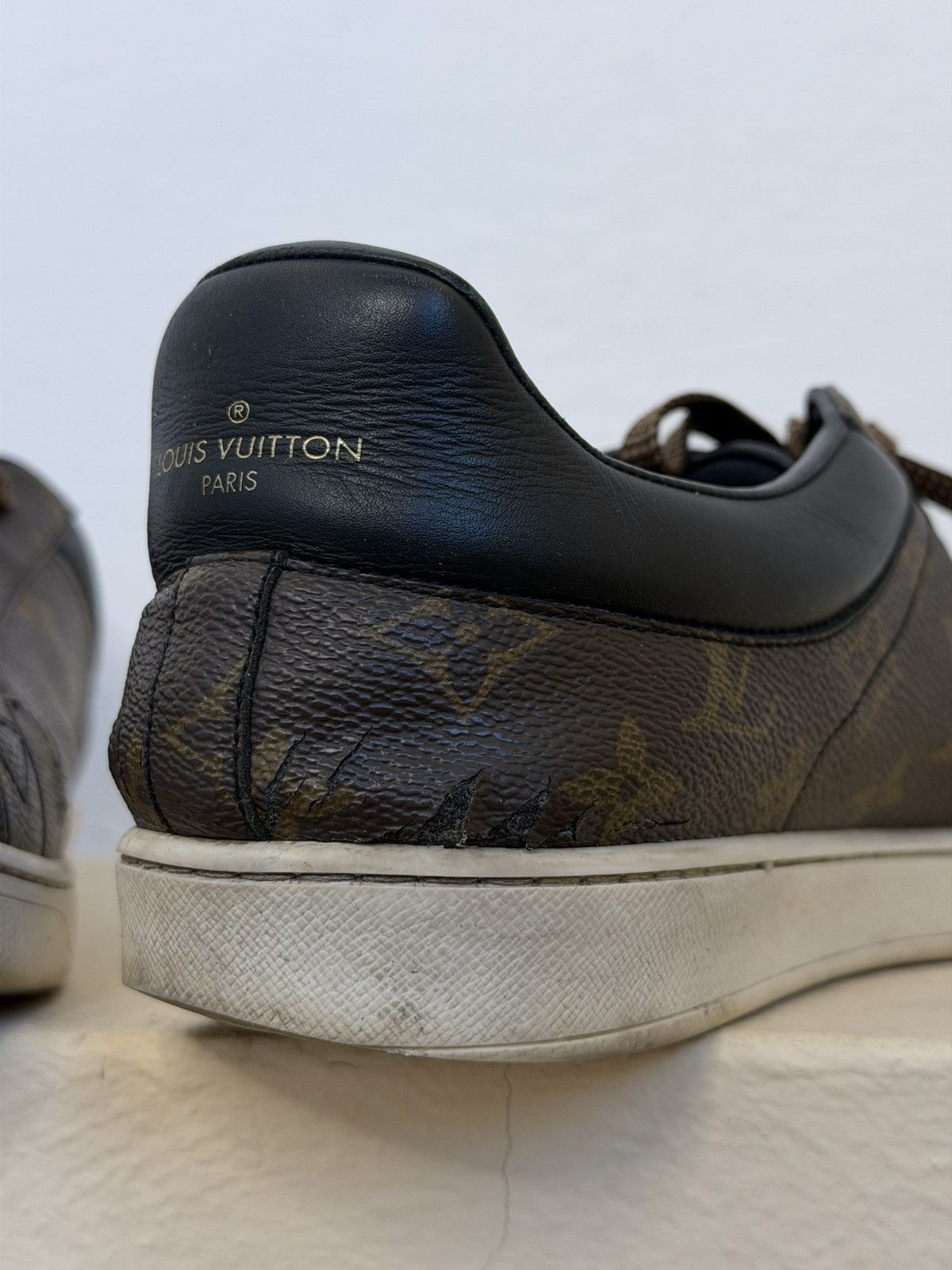 Louis Vuitton Louis Vuitton Leather Brown Low-Top Men‘s Sneakers Size 43 Size US 8.5 / EU 41-42 - 13 Thumbnail