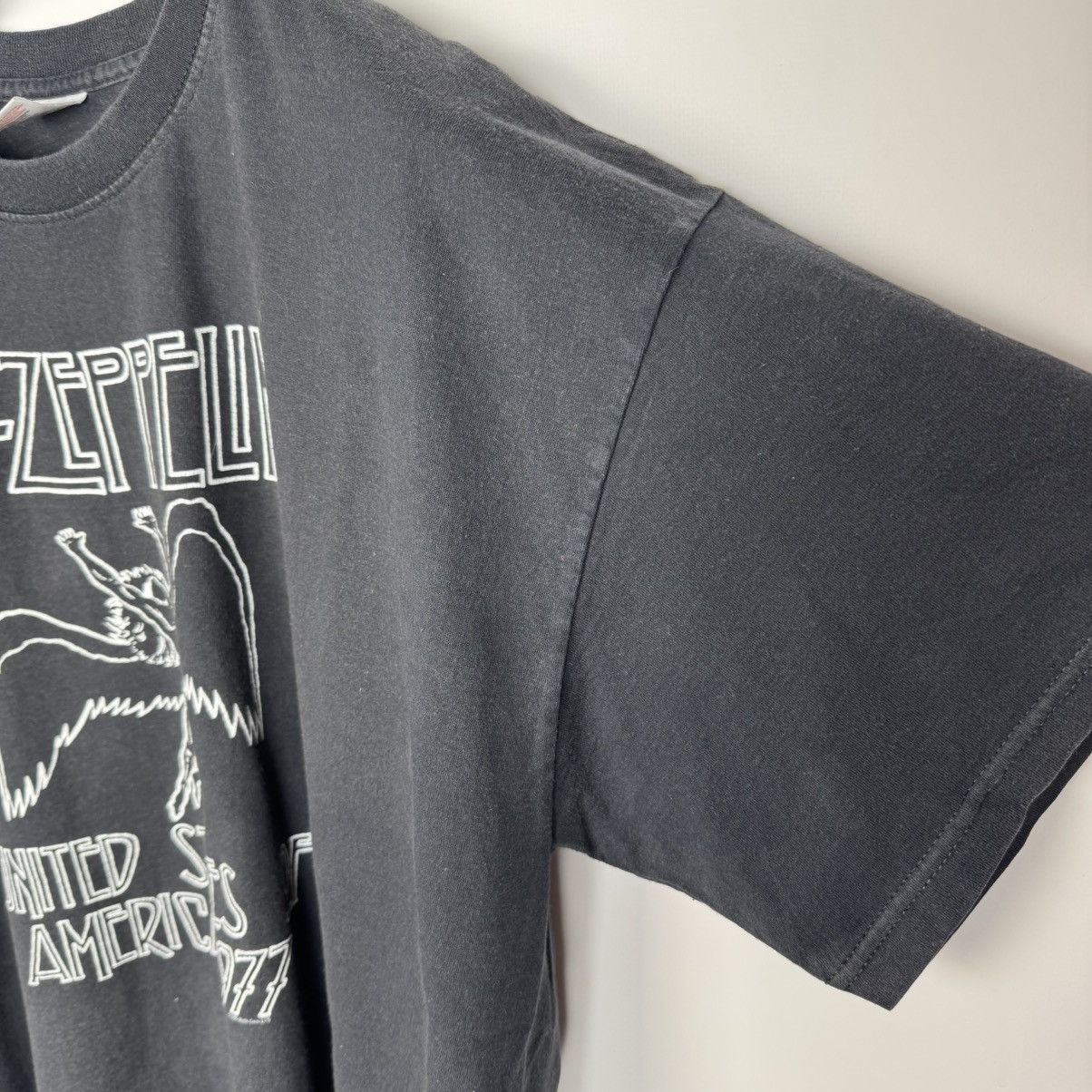 Vintage LED ZEPPELIN 2000 Y2K RARE TEE VINTAGE T-SHIRT HEAVY METAL Size US XL / EU 56 / 4 - 21 Thumbnail