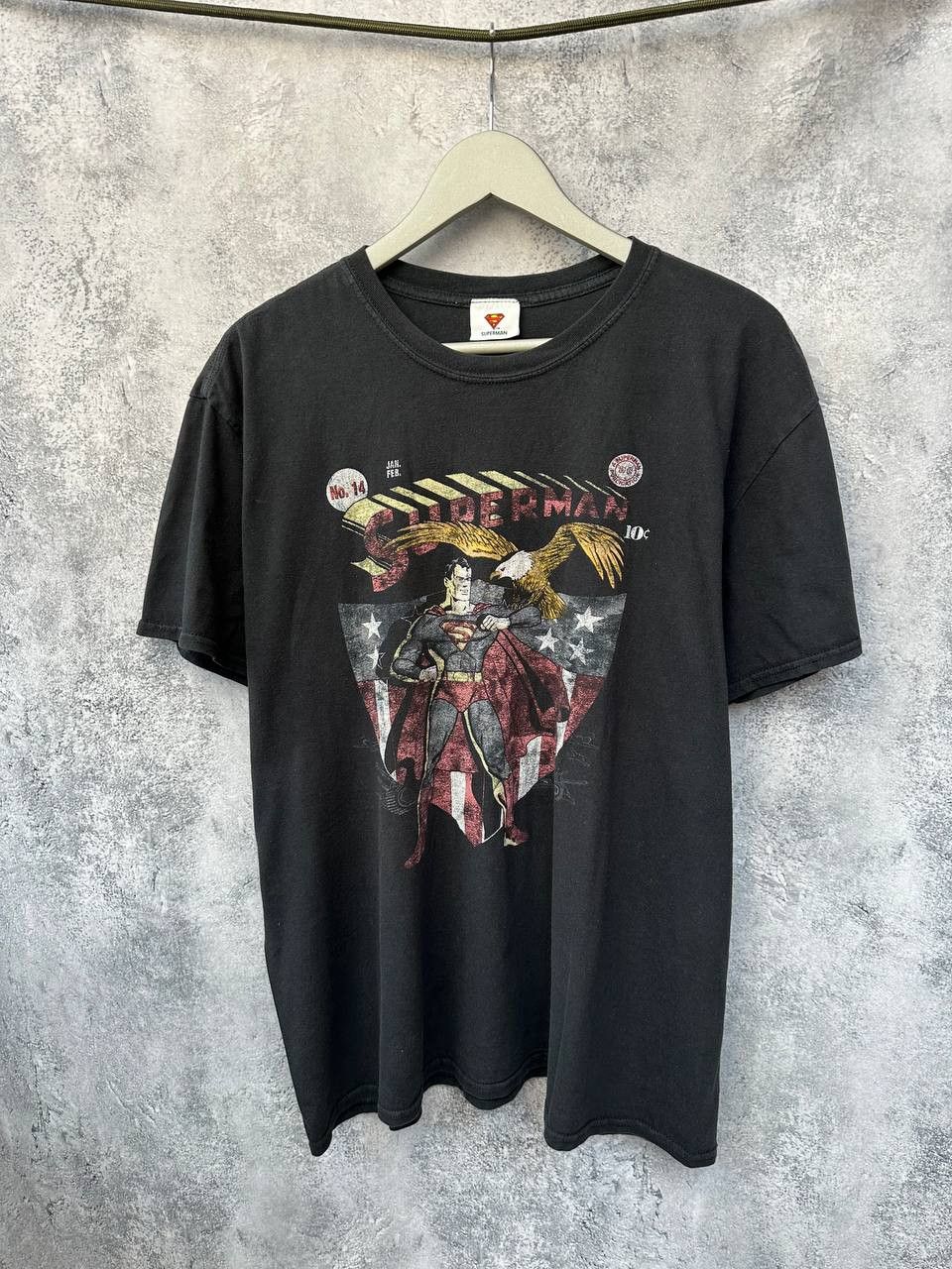 DC Comics Superman Vintage T-Shirt Short Sleeve Tee Men's Size Large Size US L / EU 52-54 / 3 - 1 Thumbnail