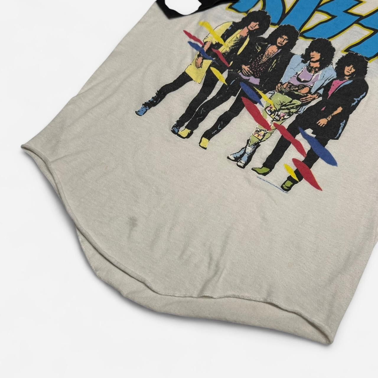 Vintage VTG 80s KiSS ASYLUM TOUR BASEBALL TEE Size US L / EU 52-54 / 3 - 4 Thumbnail