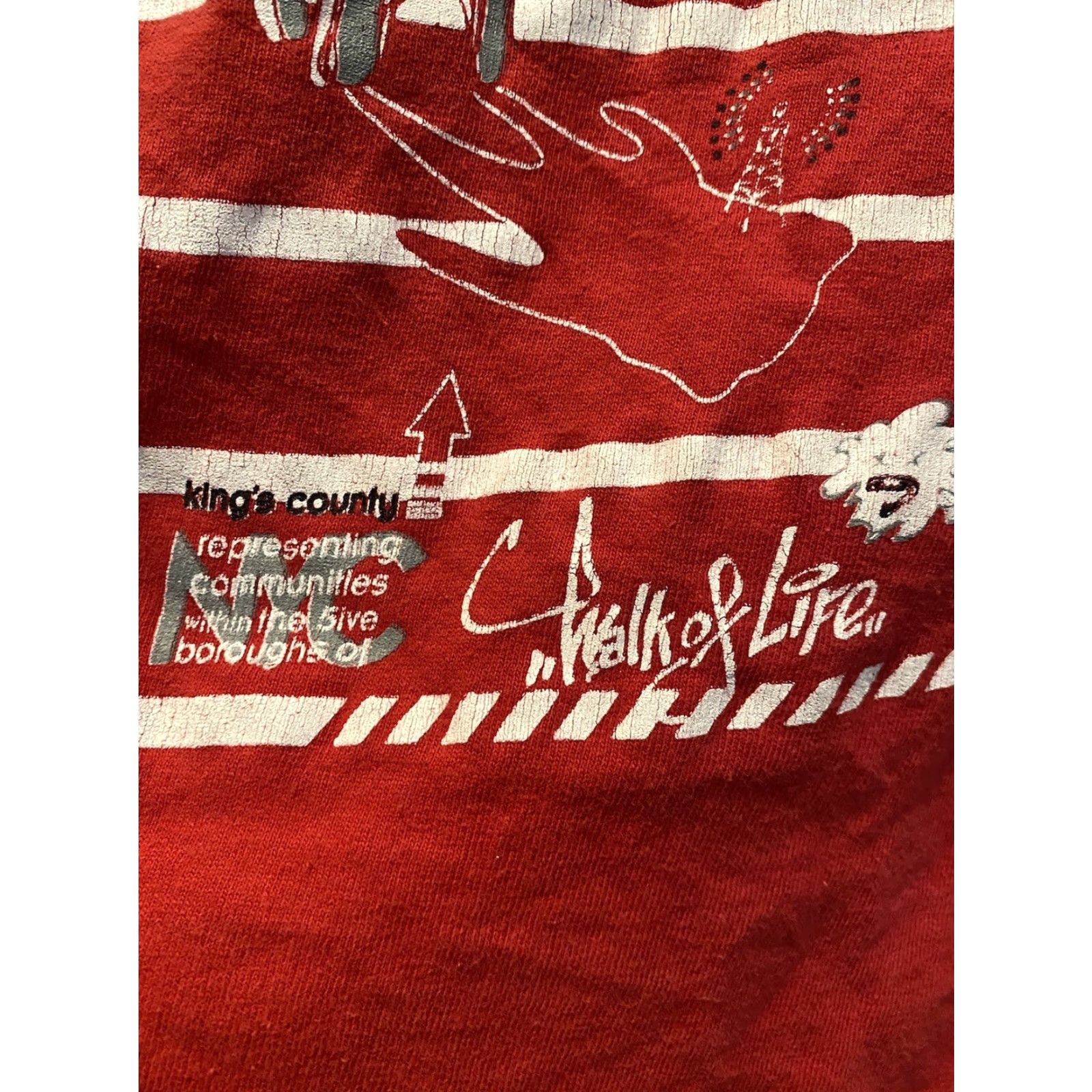 Vintage VINTAGE 5ive Jungle Mens Large Red Graphic T-shirt L Street L Mens Size US L / EU 52-54 / 3 - 5 Thumbnail