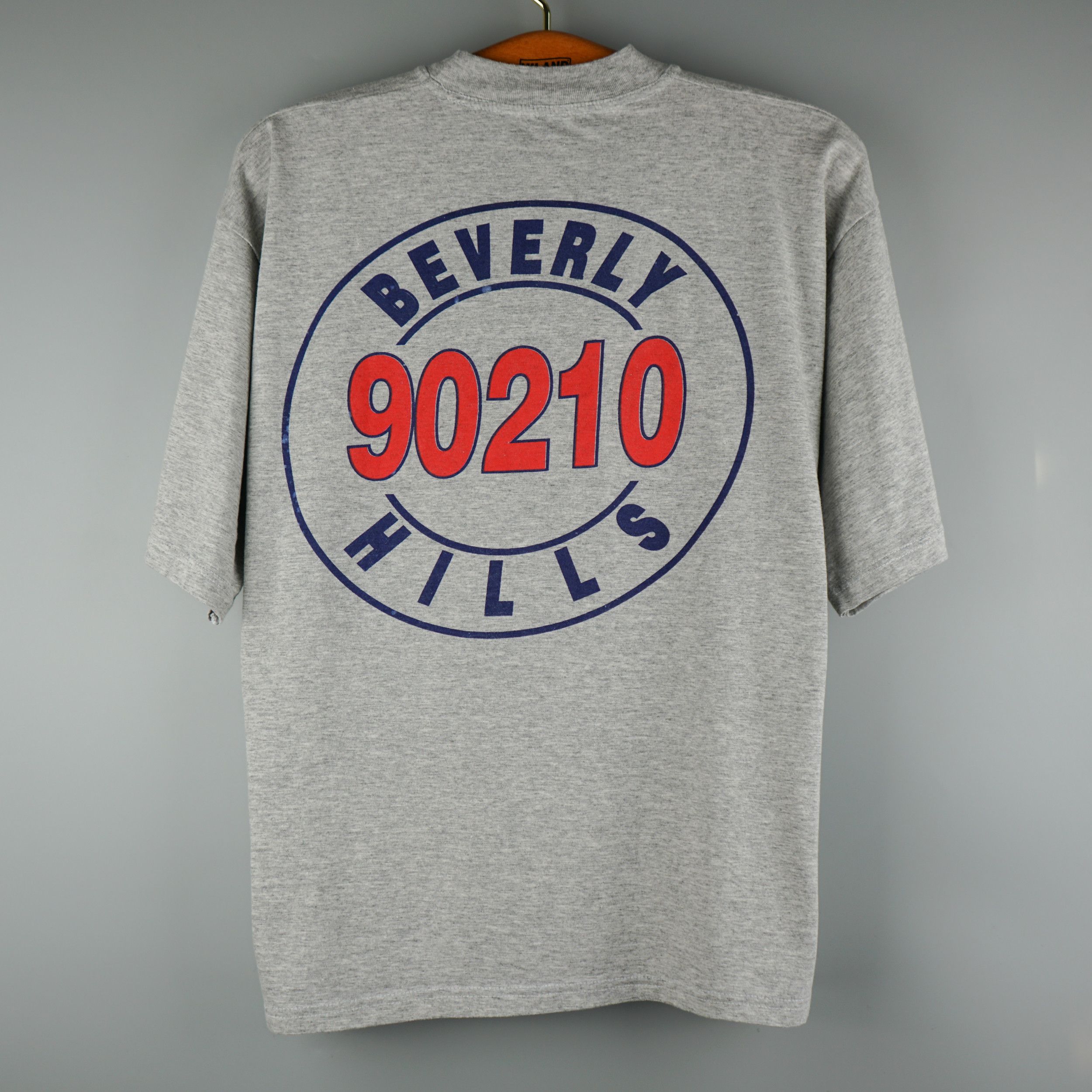 Vintage Vintage 1990 90210 TV Show T-Shirt Size US L / EU 52-54 / 3 - 1 Thumbnail