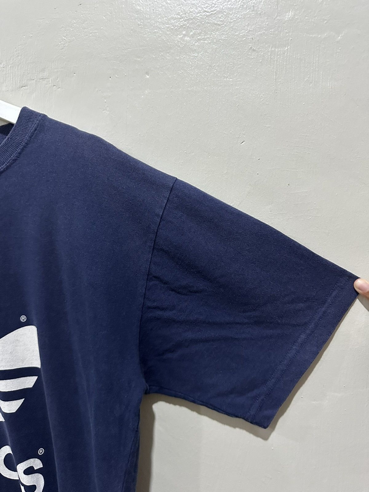 Adidas Adidas Big Logo x Tshirt Size US M / EU 48-50 / 2 - 3 Thumbnail