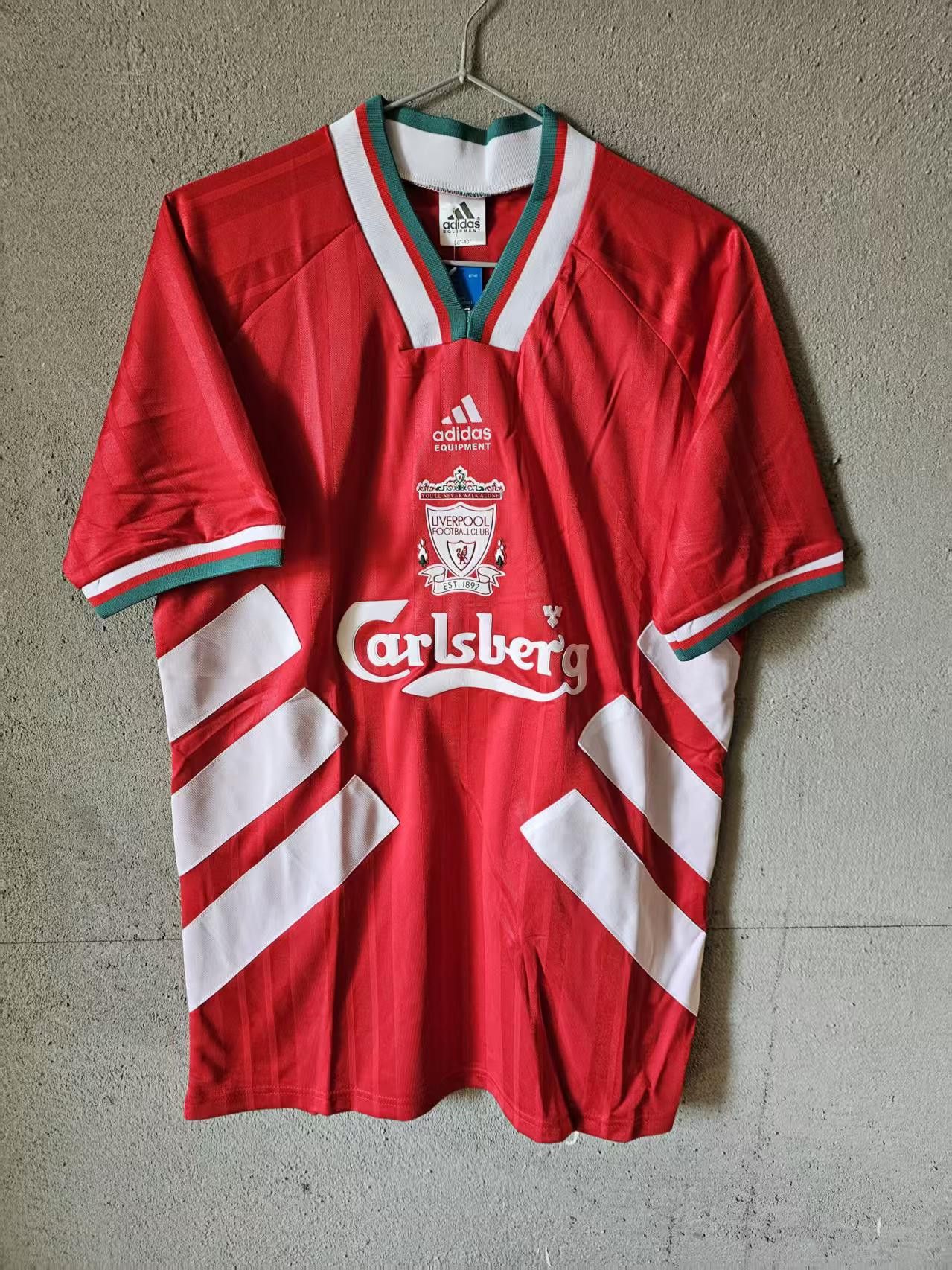 Other Vintage Liverpool Jersey Size US L / EU 52-54 / 3 - 1 Thumbnail
