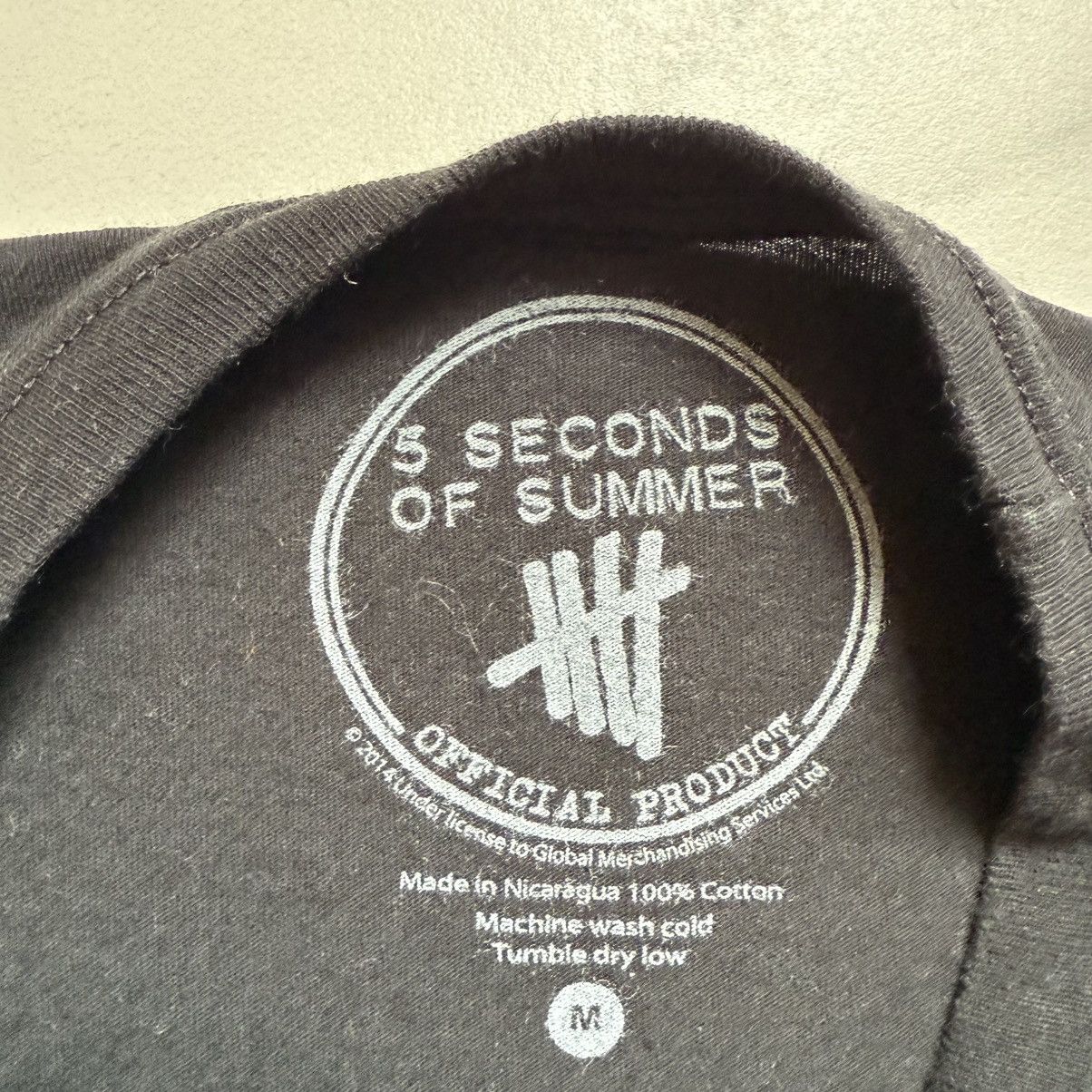 Band Tees 5 Seconds Of Summer Official 2014 Big Print T-Shirt Size US S / EU 44-46 / 1 - 5 Thumbnail