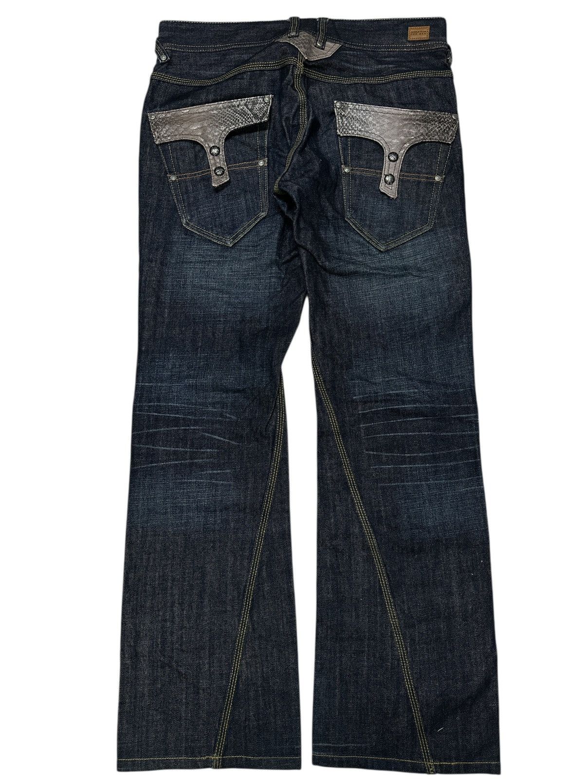 Flare Nicole Club For Men Snake Skin .