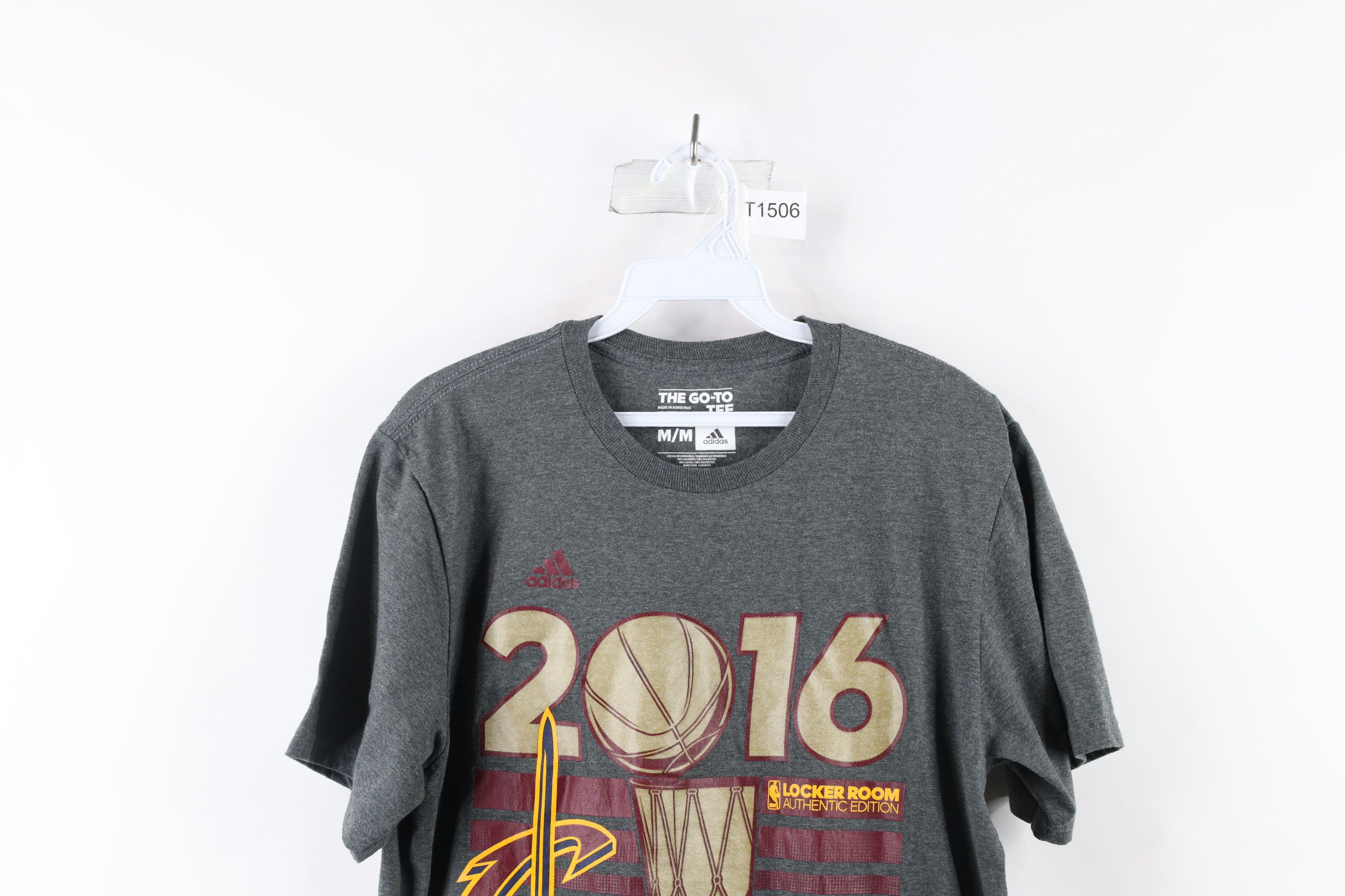 Adidas × Vintage Adidas 2016 Champs Cleveland Cavaliers T-Shirt Lebron Size US M / EU 48-50 / 2 - 2 Thumbnail