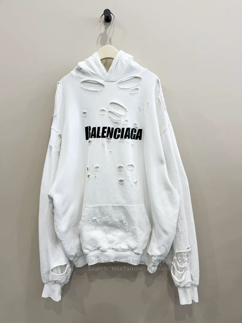 Balenciaga Balenciaga Destroyed print hooded sweatshirt Size US XS / EU 42 / 0 - 1 Thumbnail