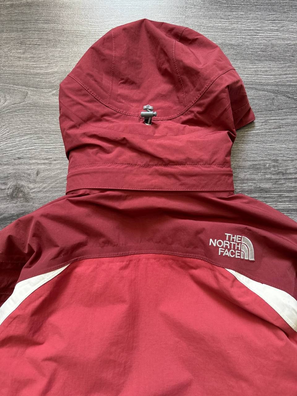 The North Face The North Face HyVent Hooded Rain Jacket Hiking Outdoors Size S / US 4 / IT 40 - 3 Thumbnail