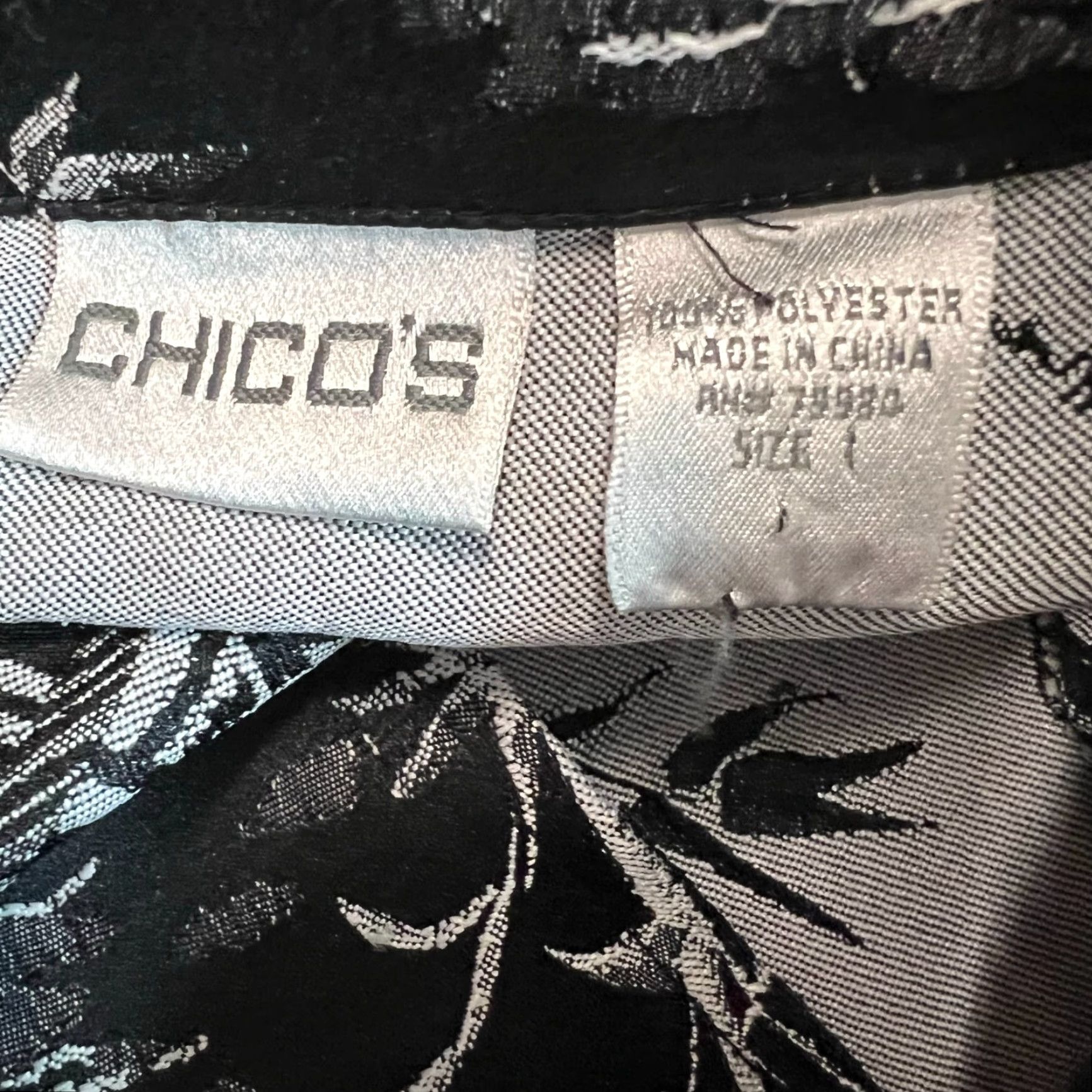 Vintage Chico's Blazer Shirt Womens Size M Black Embroidered Bonsai Garden Button Down Floral Vintage No Size M / US 6-8 / IT 42-44 - 7 Thumbnail