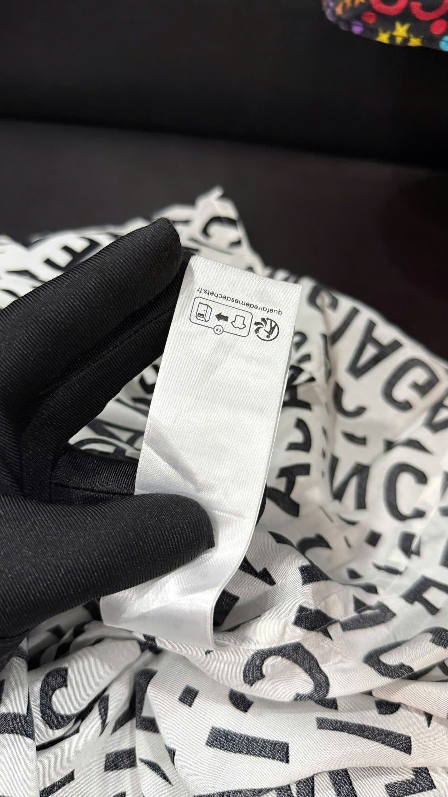 Balenciaga BALENCIAGA SHIRT Size US M / EU 48-50 / 2 - 3 Thumbnail