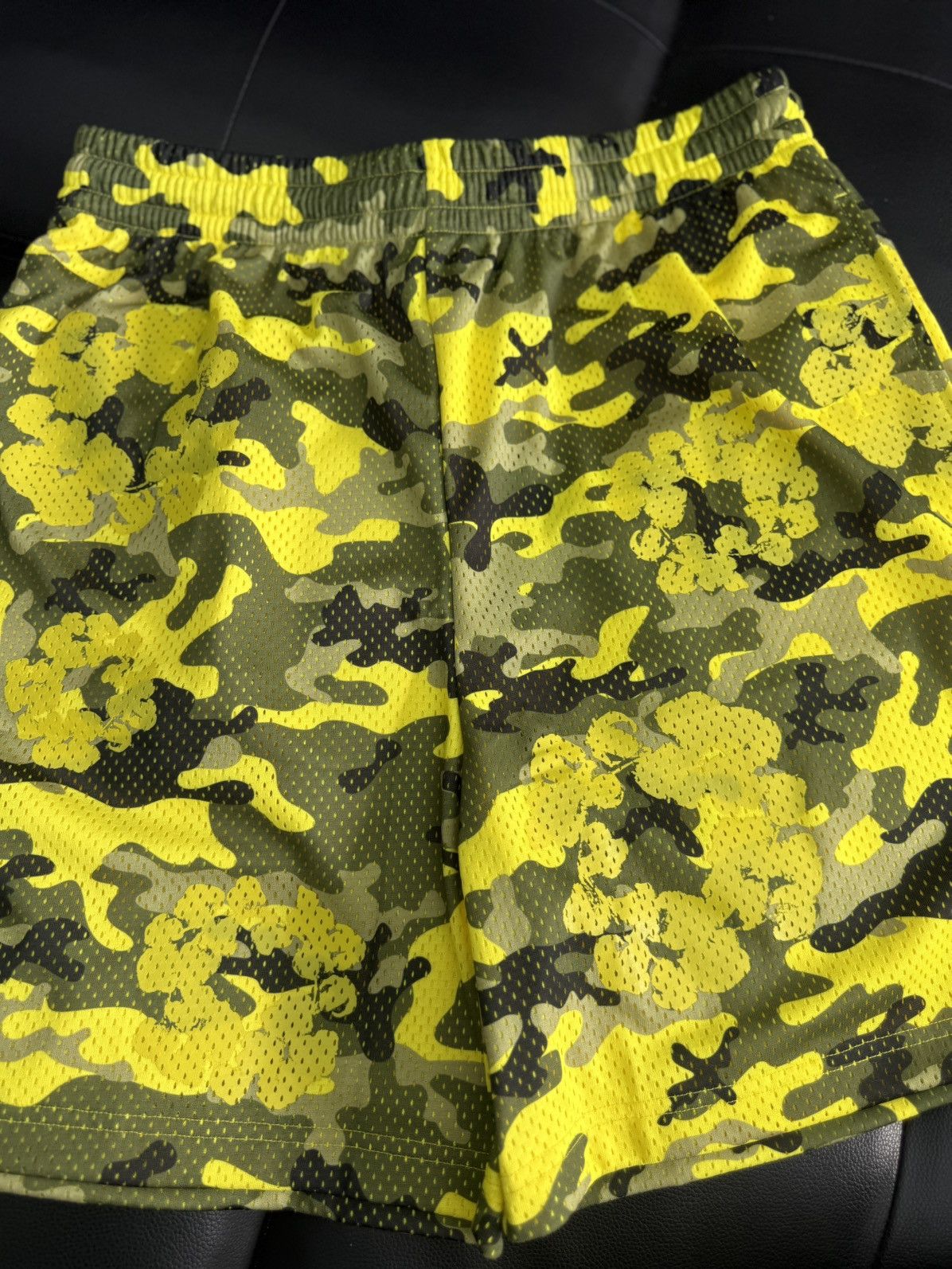 DENIM TEARS Denim Tears Mesh Summer Shorts Yellow Camo Size Large (NEW) Size US 33 - 5 Thumbnail