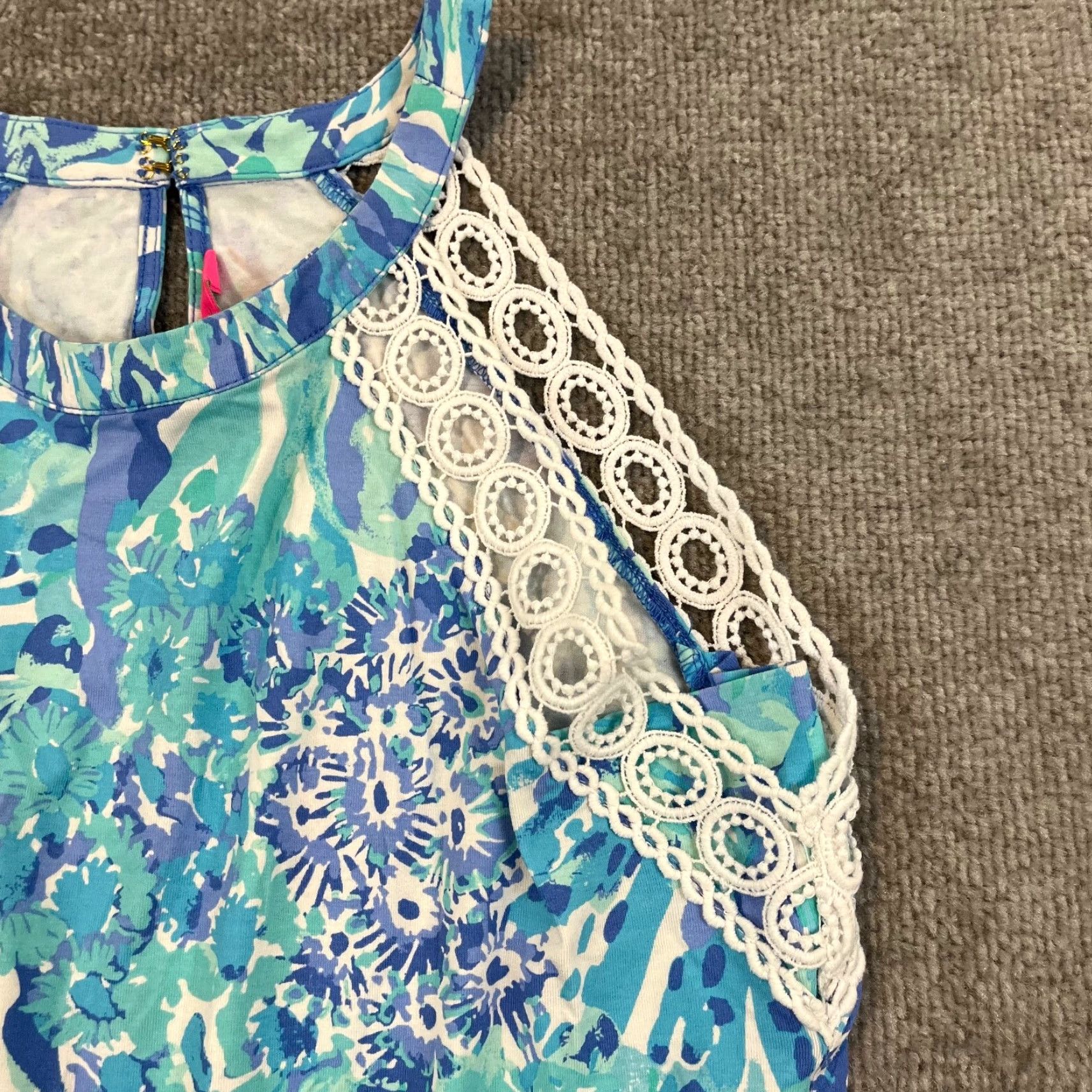 Lilly Pulitzer Lilly Pulitzer Romper Womens XS Crew Neck Multicolor Floral Lace Elastic Waist Beach Tropical Sea To Shining Sea Coral Size 26" / US 2 / IT 38 - 7 Thumbnail