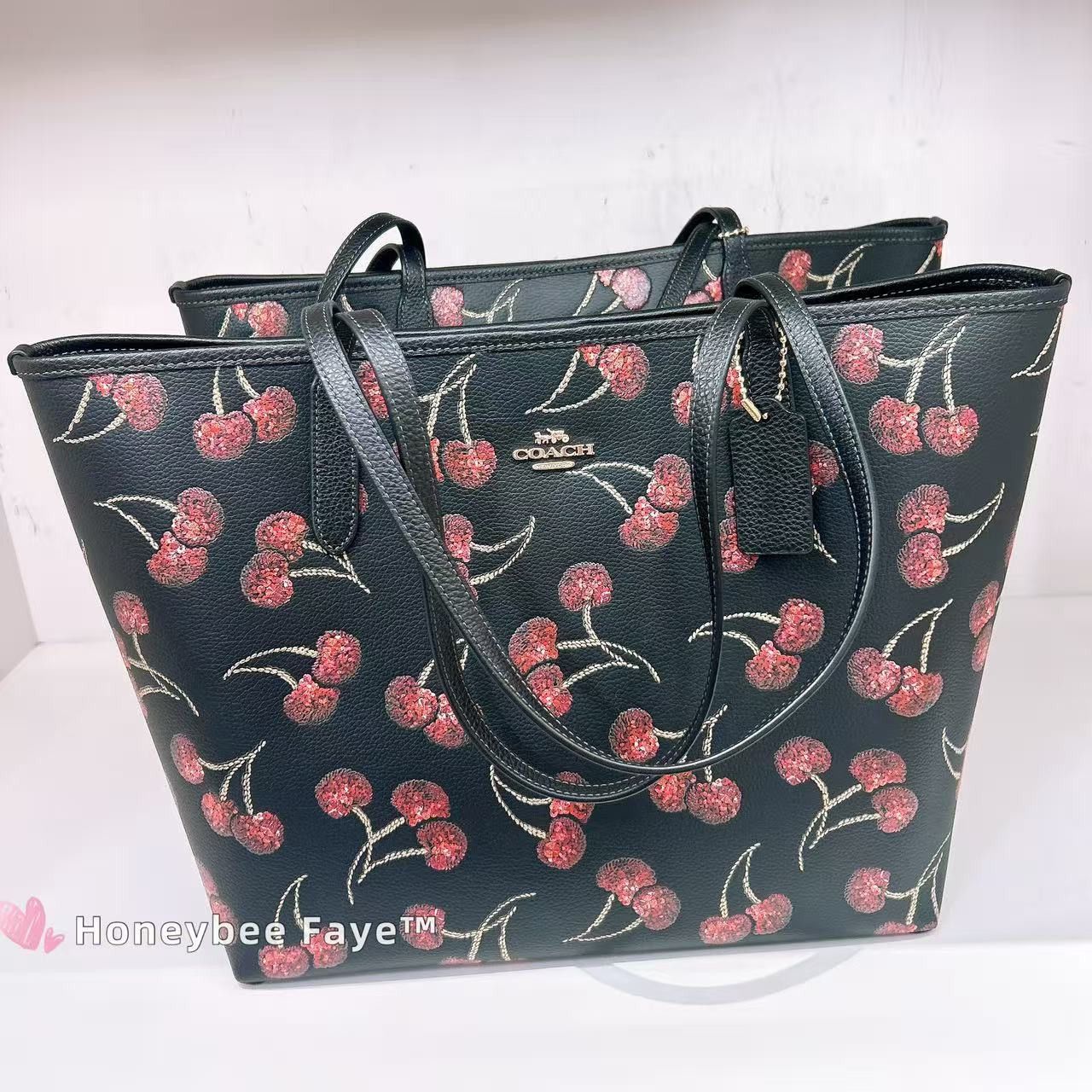 Coach NWT Coach City Tote Bag With Cherry Print CCZ18 Size ONE SIZE - 2 Thumbnail