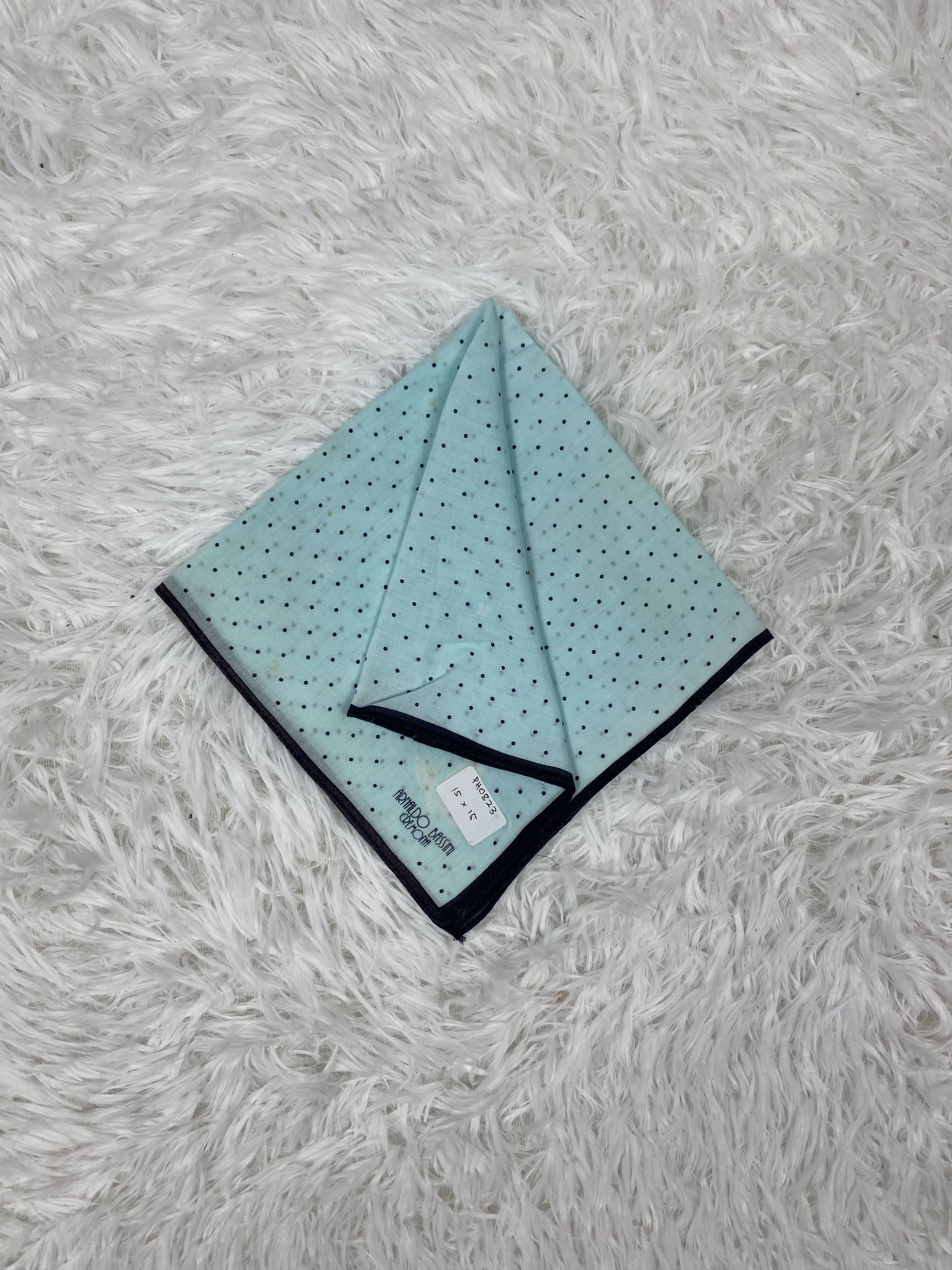 Vintage Vintage Arnaldo Bassini Handkerchief Neckerchief PH0823 Size ONE SIZE - 1 Thumbnail