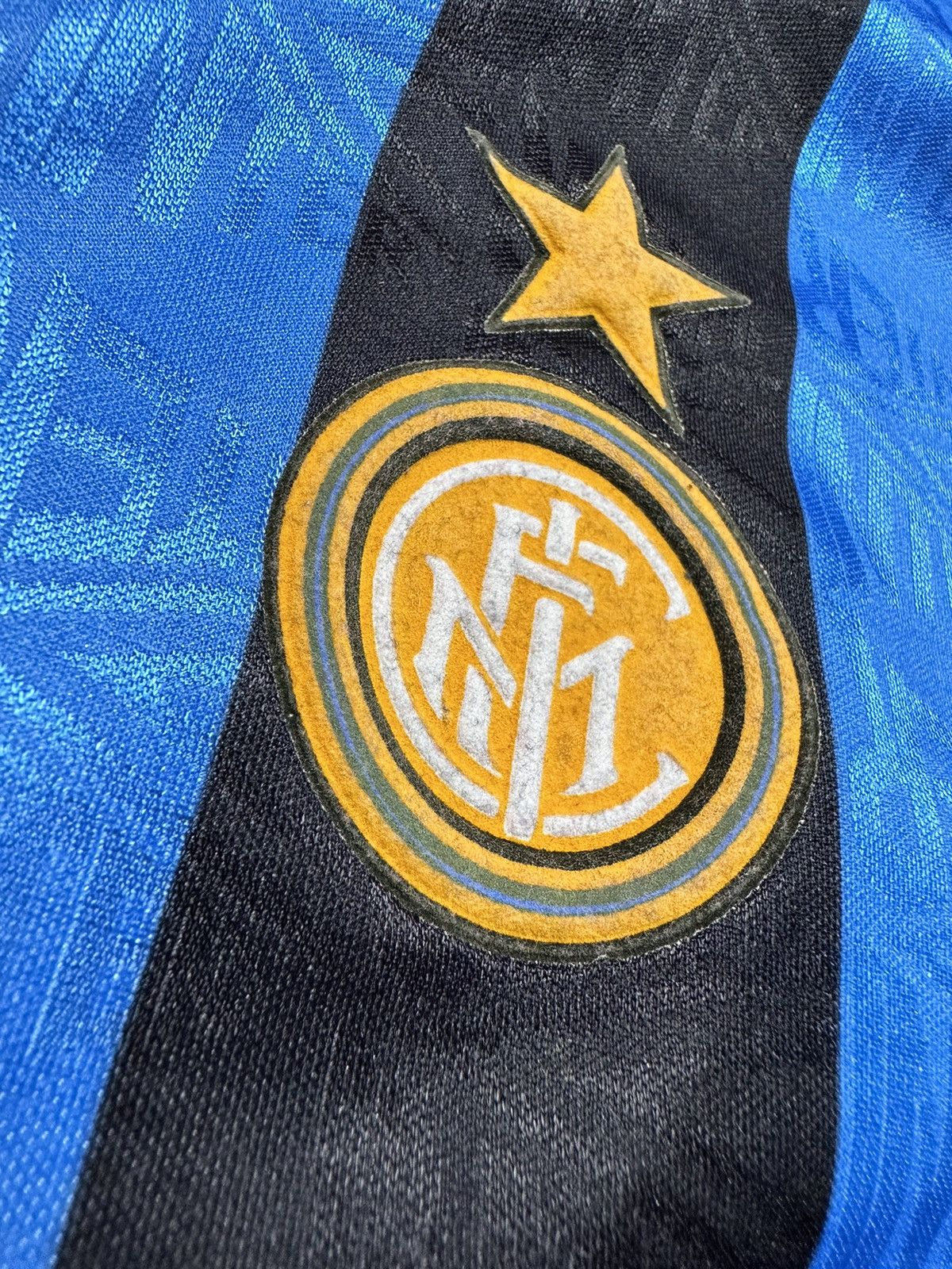 Umbro × Vintage Vintage Inter Milan soccer jersey size L rare champions Size US L / EU 52-54 / 3 - 8 Thumbnail