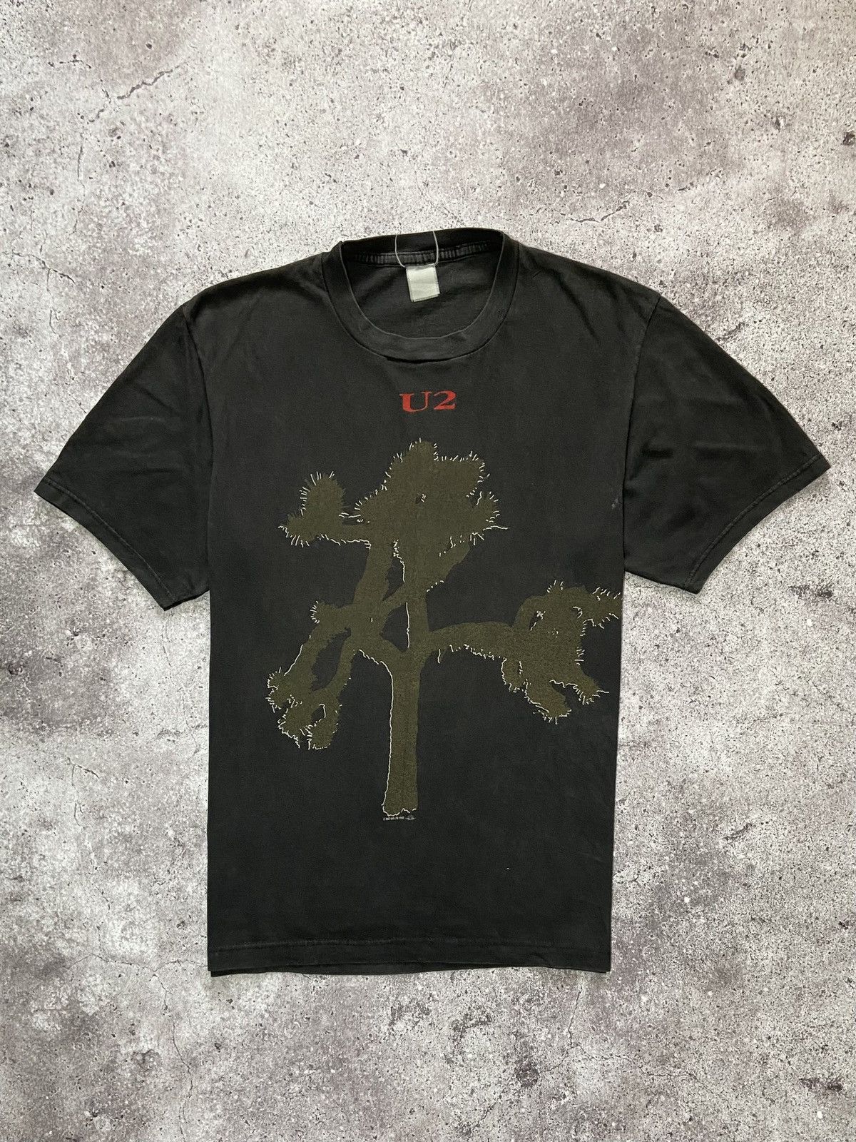 Band Tees × Vintage 💥DS 1987 Vintage U2 The Joshua Tree Tour T-Shirt 80s‼️ Size US L / EU 52-54 / 3 - 1 Thumbnail