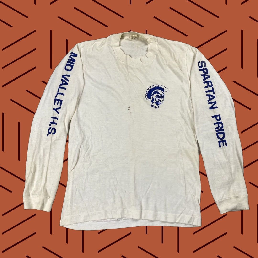 Vintage VINTAGE 1980s Screen Stars Football Long Sleeve T-Shirt Unisex Adult Medium White Spartans Throop PA Size US M / EU 48-50 / 2 - 1 Thumbnail