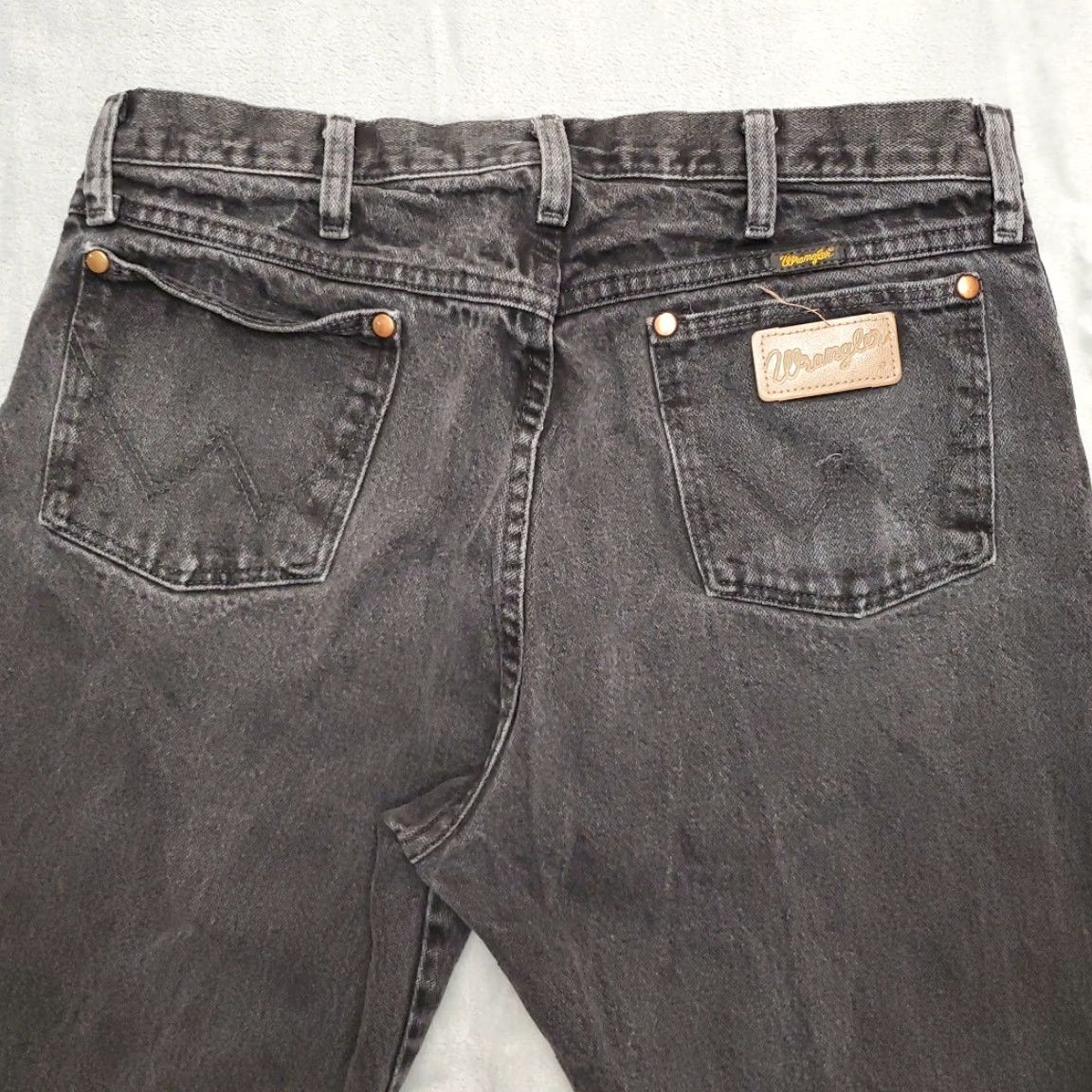Wrangler Wrangler Jeans Mens 34x34 Black Heavyweight Denim 1013MWZWK Western Cowboy Rodeo Jeans Mens 34 Black Denim Western USA 13MWZ Wrangler 34x34 Size US 34 / EU 50 - 6 Thumbnail