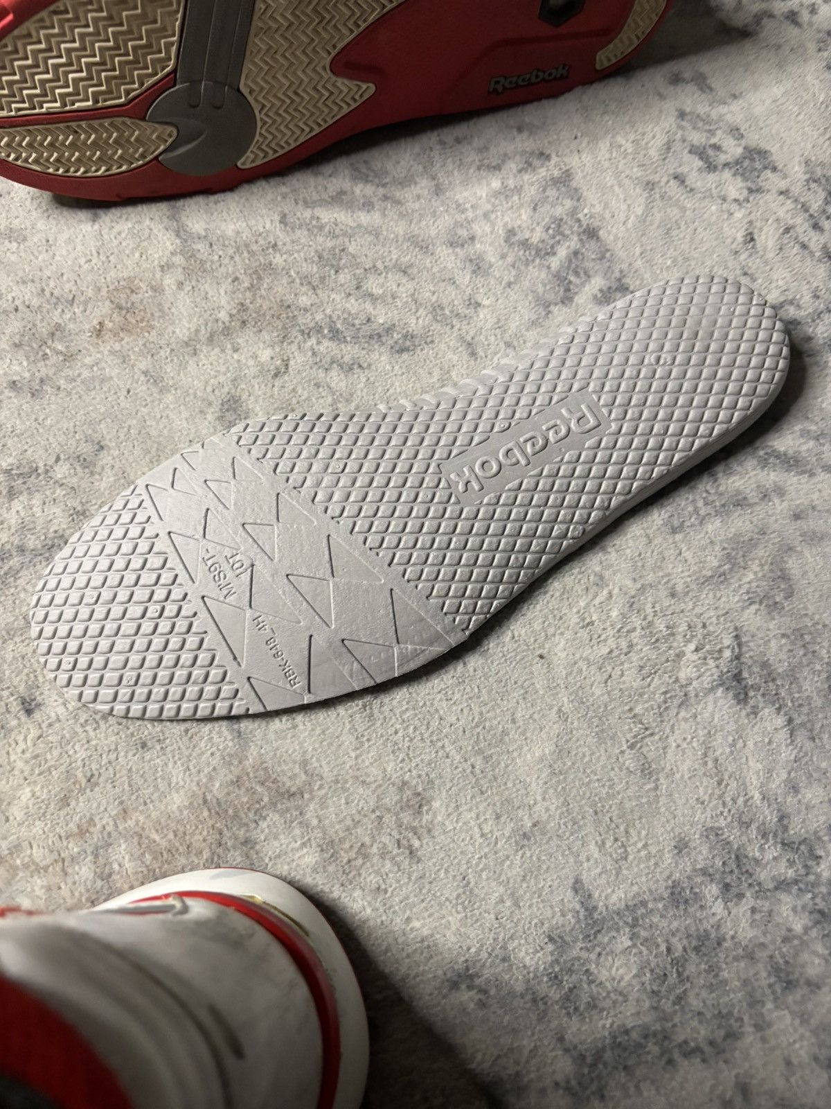 Maison Margiela × Reebok Maison Margiela Pump Tz Deadstock Hi Tops Size US 10 / EU 43 - 10 Thumbnail
