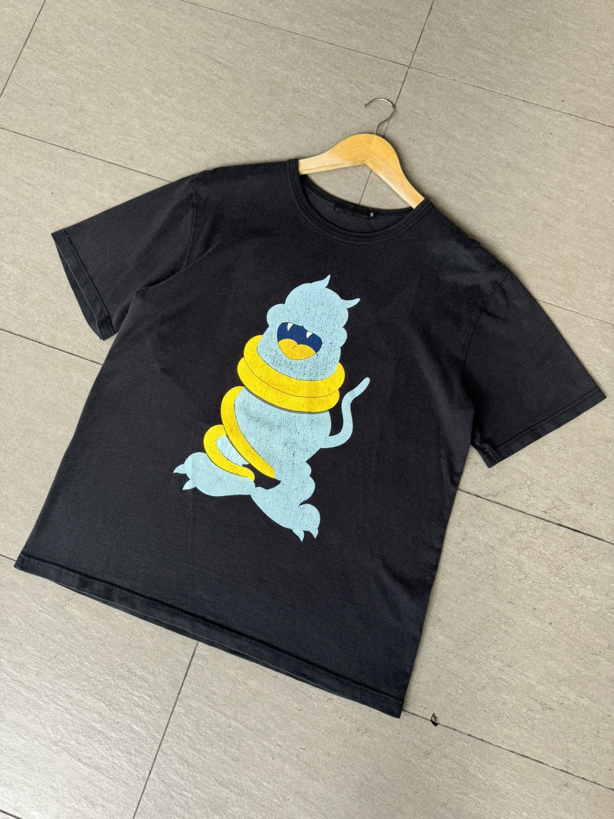 Kaws Kaws Original Fake Medicom Tee Size US XL / EU 56 / 4 - 2 Thumbnail