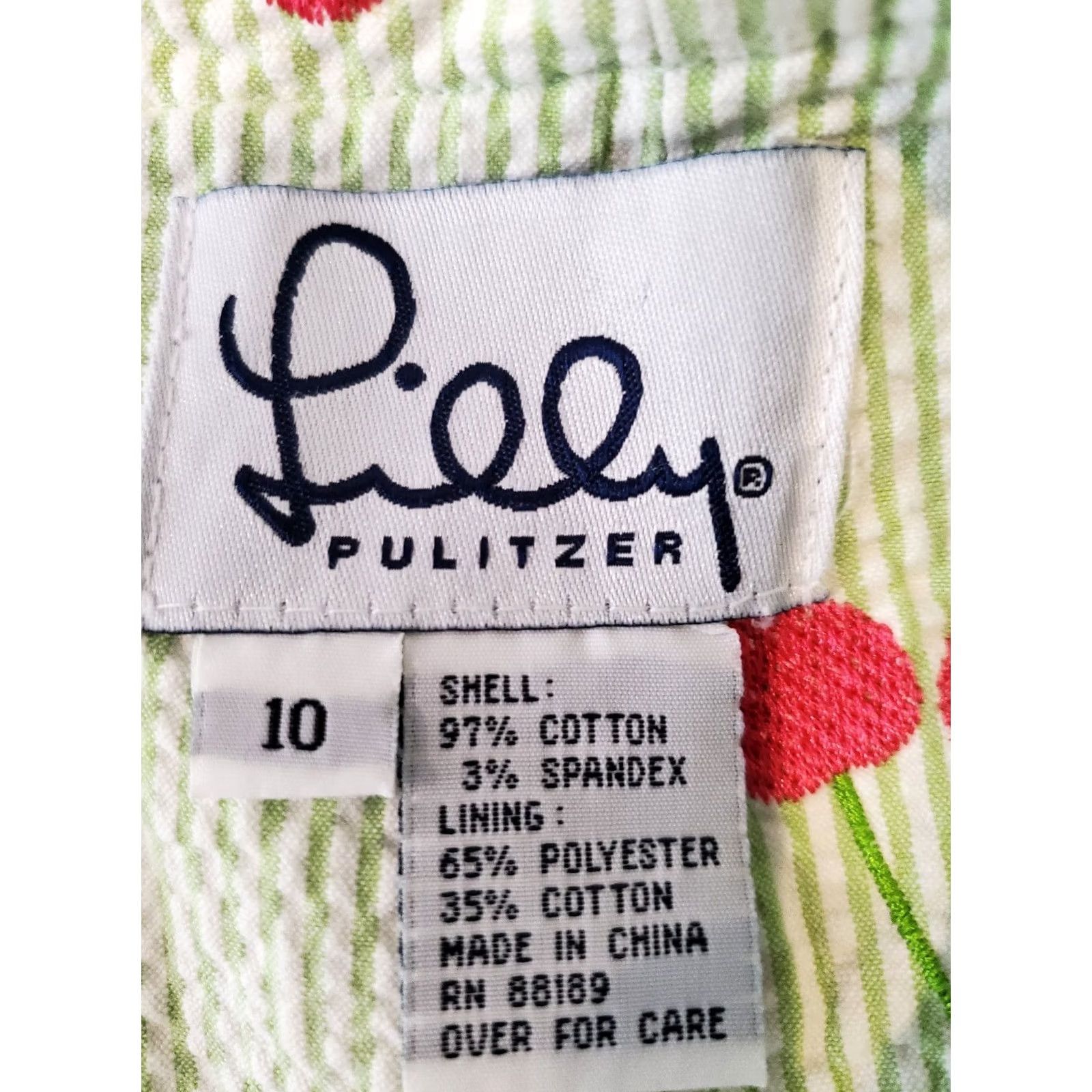 Lilly Pulitzer Lilly Pulitzer Top Womens 10 Green EUC Sleeveless Seersucker Cherries Zip Back Women Size L / US 10 / IT 46 - 3 Thumbnail