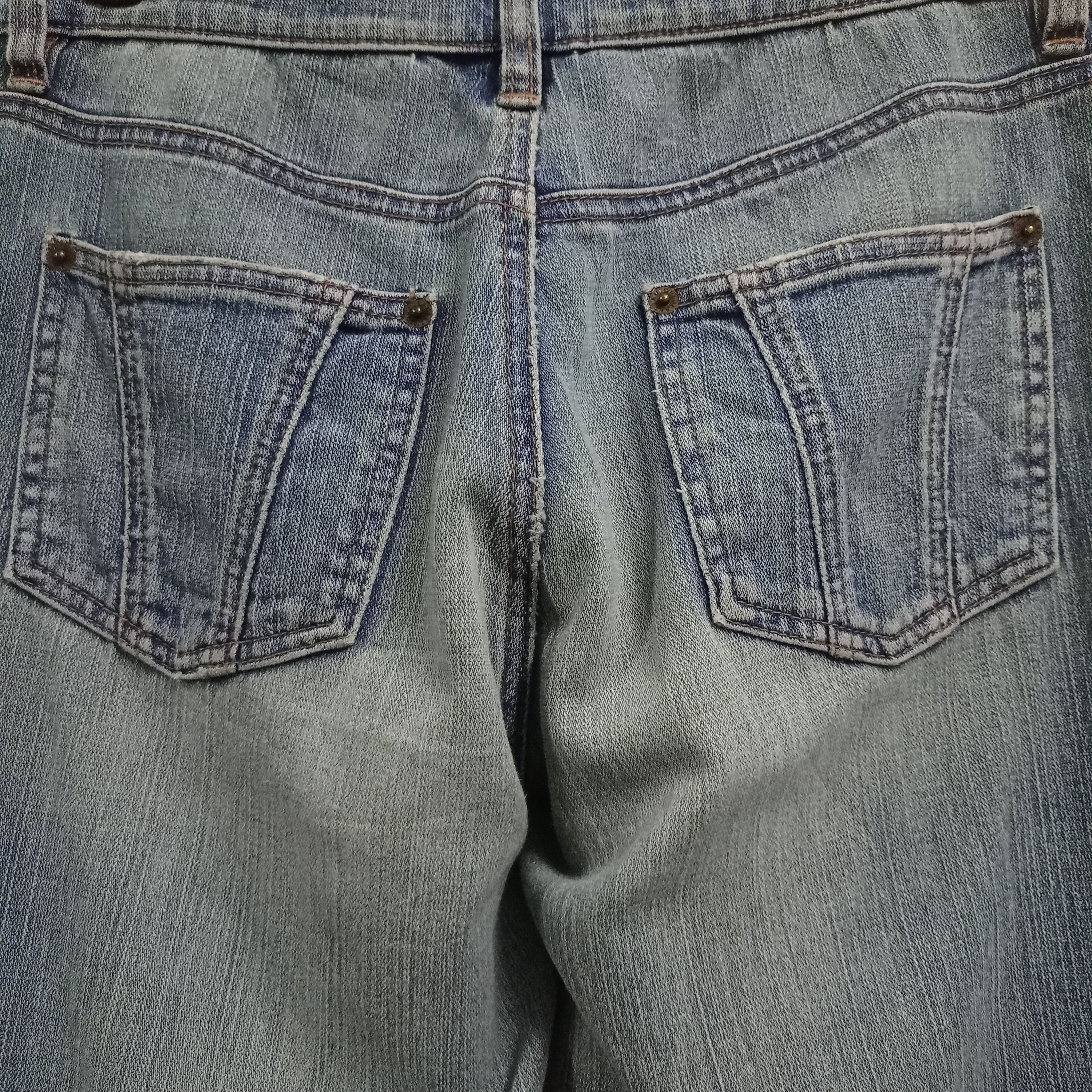 Japanese Brand Vintage Japanese Brand Blue Wash Flare Jeans 29x27 Size US 29 - 6 Thumbnail