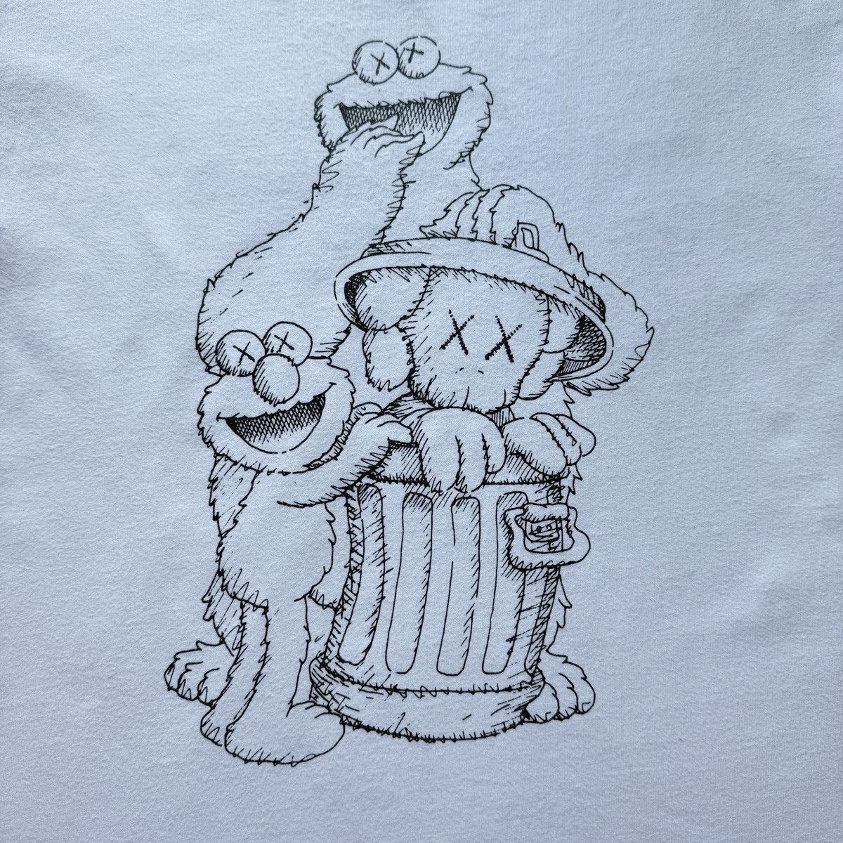Kaws × Uniqlo Kaws Sesame street Uniqlo Elmo Cookie monster art artist Size US XL / EU 56 / 4 - 3 Thumbnail