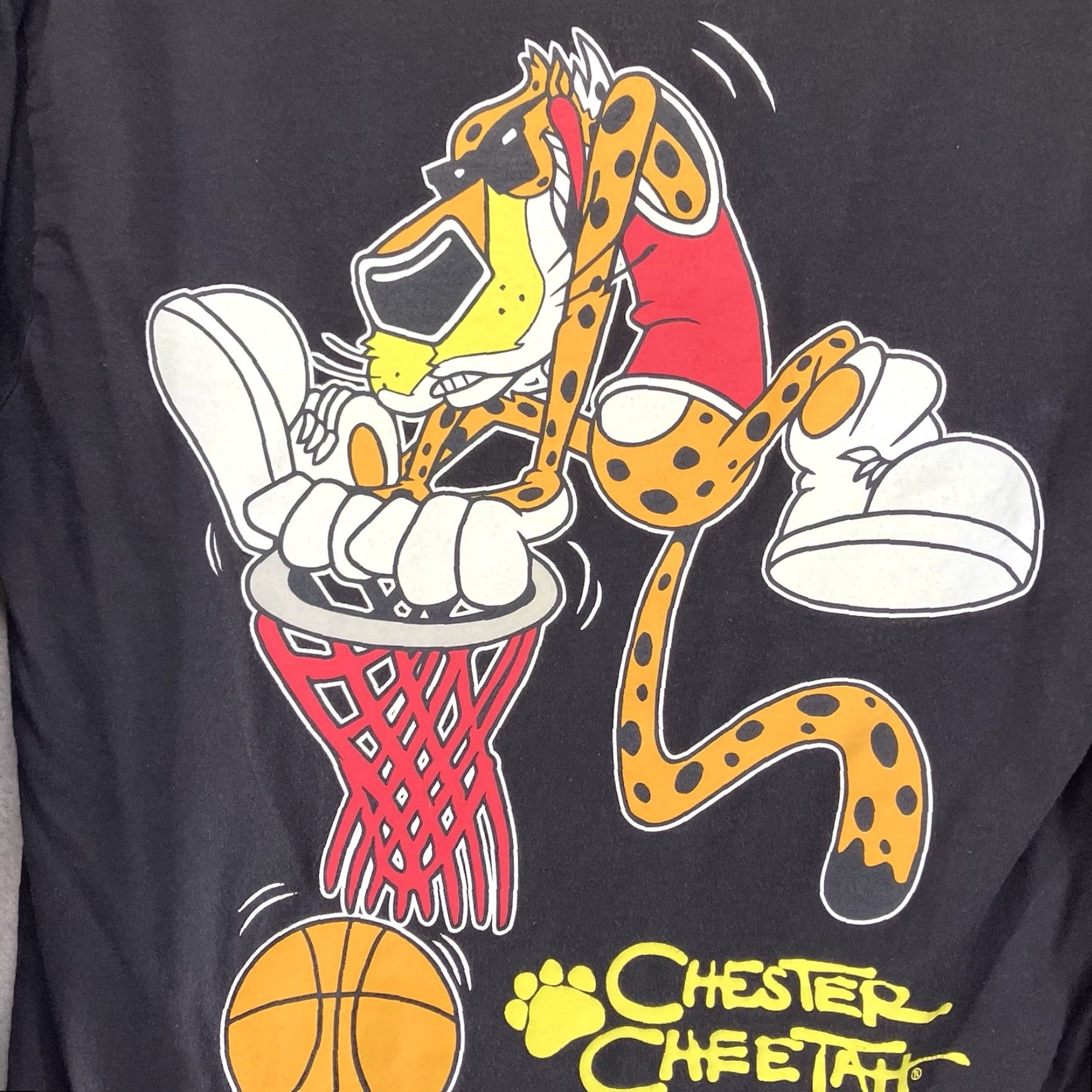Vintage Cheetos Chester Cheetah Long Sleeve T-Shirt Women Size Small 34/36 Black Graphic 90s Size S / US 4 / IT 40 - 2 Thumbnail