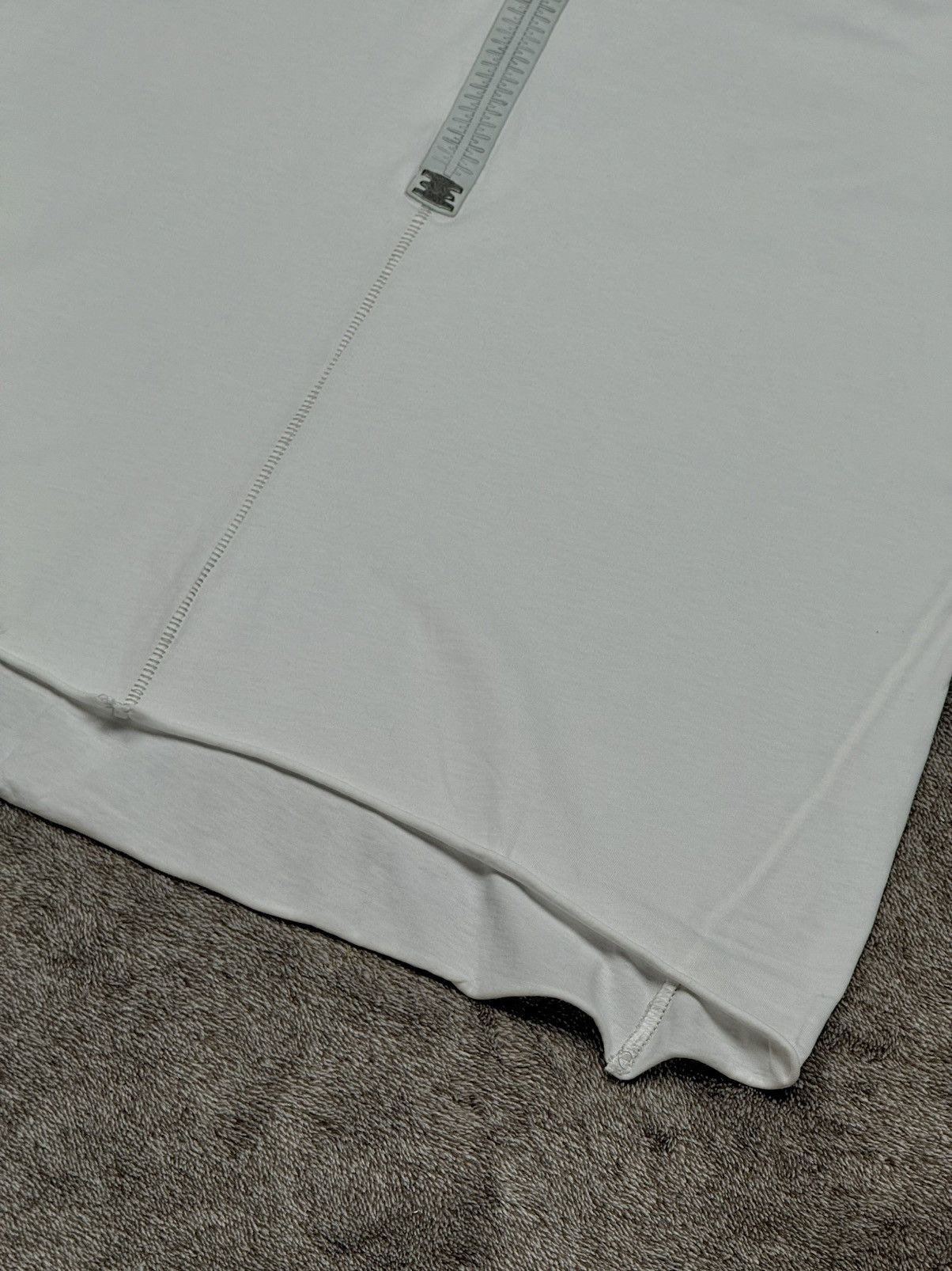 Isaac Sellam Experience 69 by Isaac Sellam Men’s White Loyal Tee Shirt Size L Size US L / EU 52-54 / 3 - 15 Thumbnail