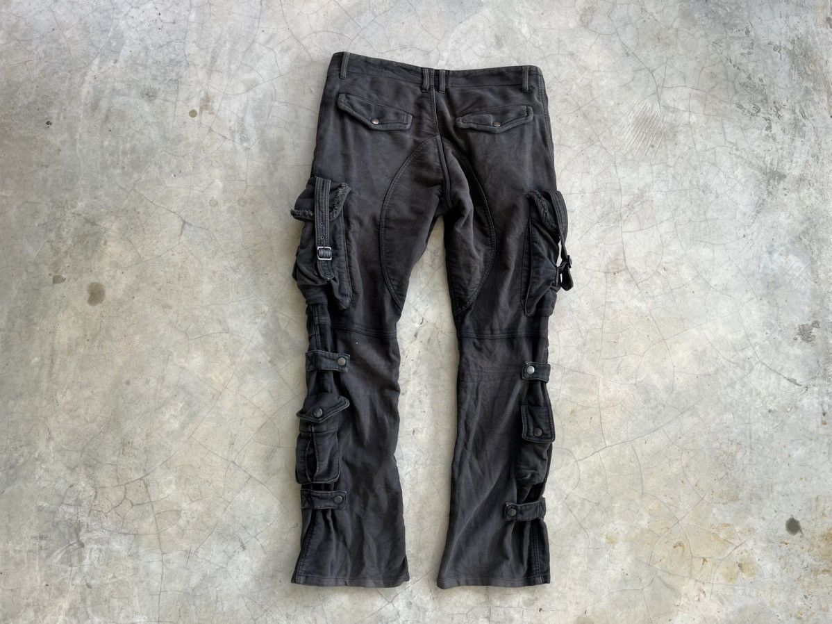 Tete Homme VINTAGE TETE HOMME Multi-Pocket Sun Faded Cargo Flare Pants Size US 32 / EU 48 - 15 Thumbnail