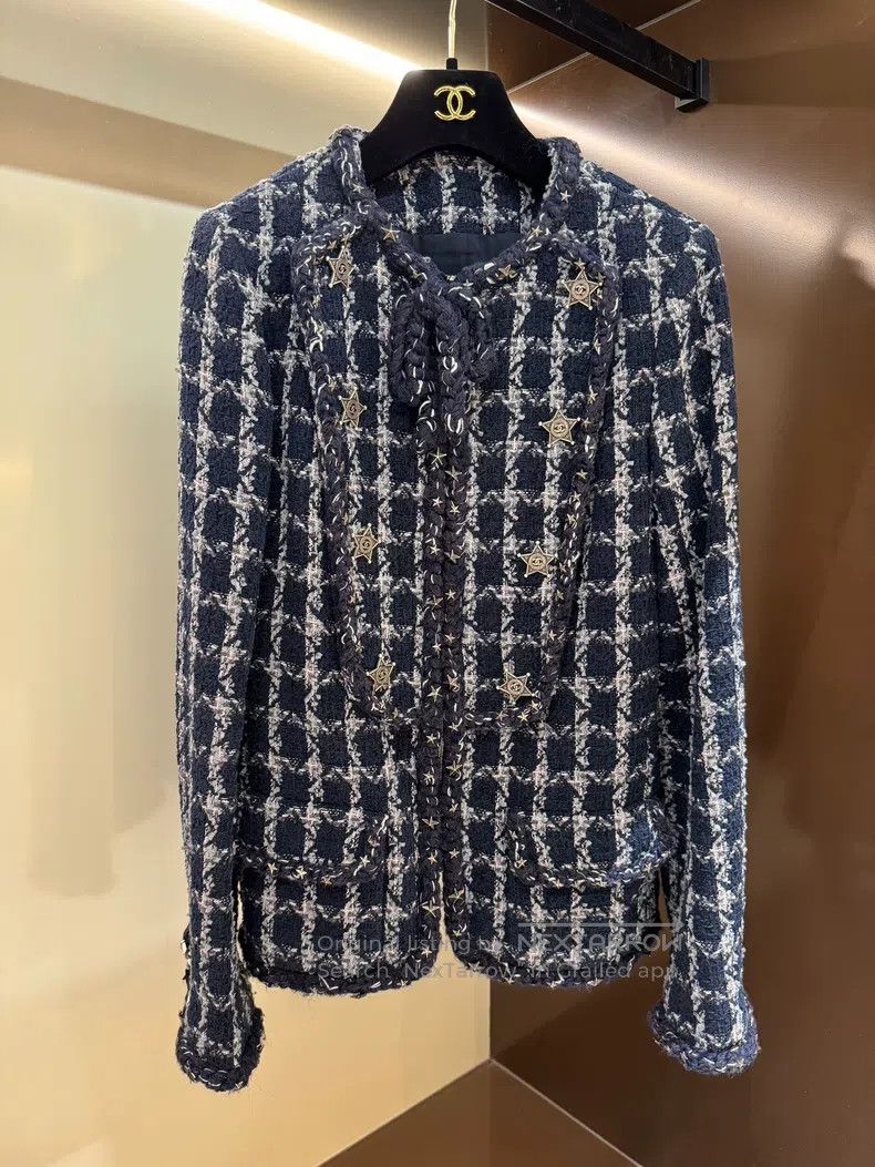 Chanel Chanel Dallas series blue and white checkered tweed jacket Size XXS / US 00 / IT 34 - 1 Thumbnail