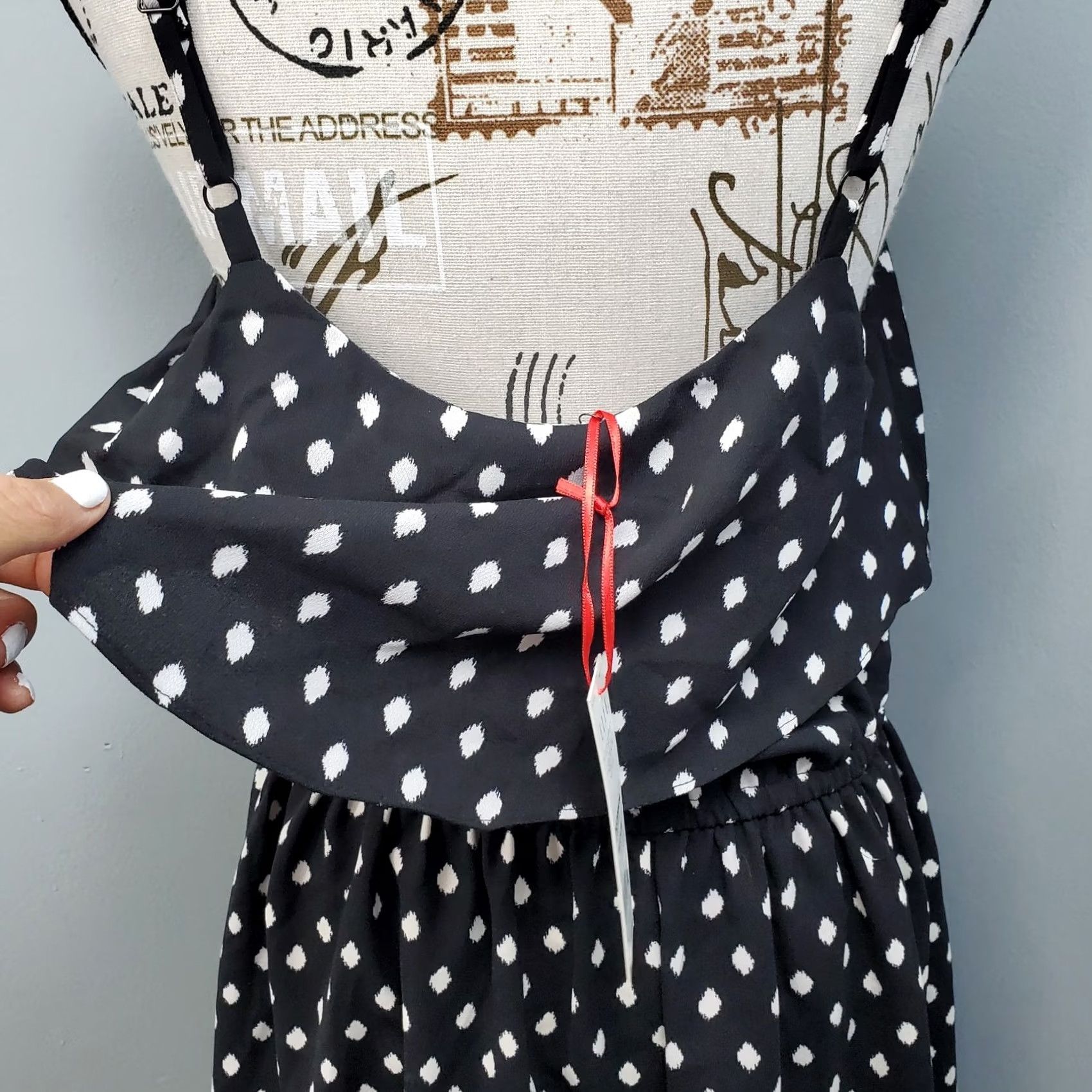 Vintage Nike Elle Sundress Womens M Dress Tribal Dot Tiered Cinch Waist Sleeveless Black White Midi Casual Party/Cocktail Womens Size M / US 6-8 / IT 42-44 - 6 Thumbnail