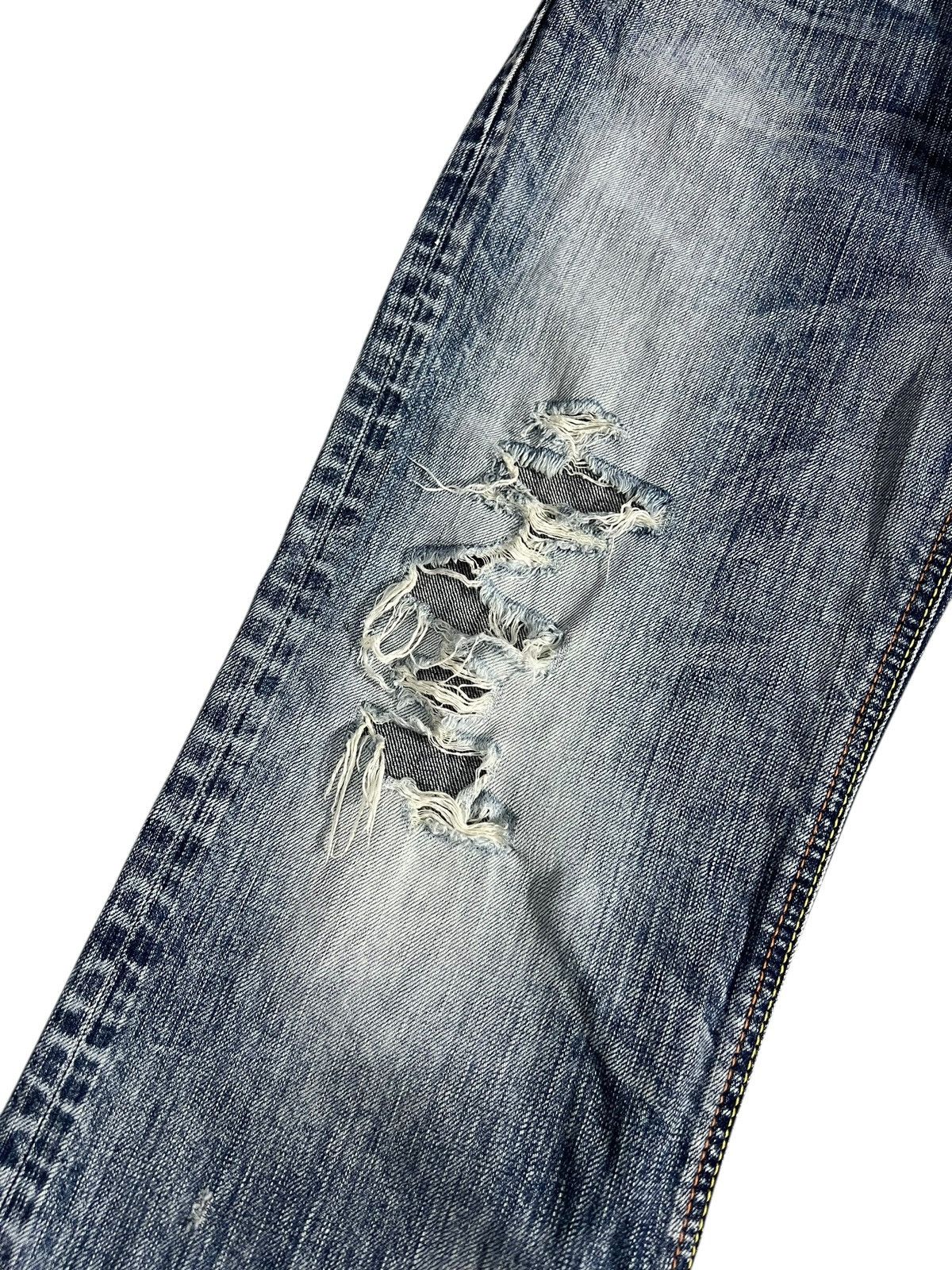 Edwin Flare Jean Edwin 503 Blue Trip Faded Distress Japan Style Size US 29 - 4 Thumbnail
