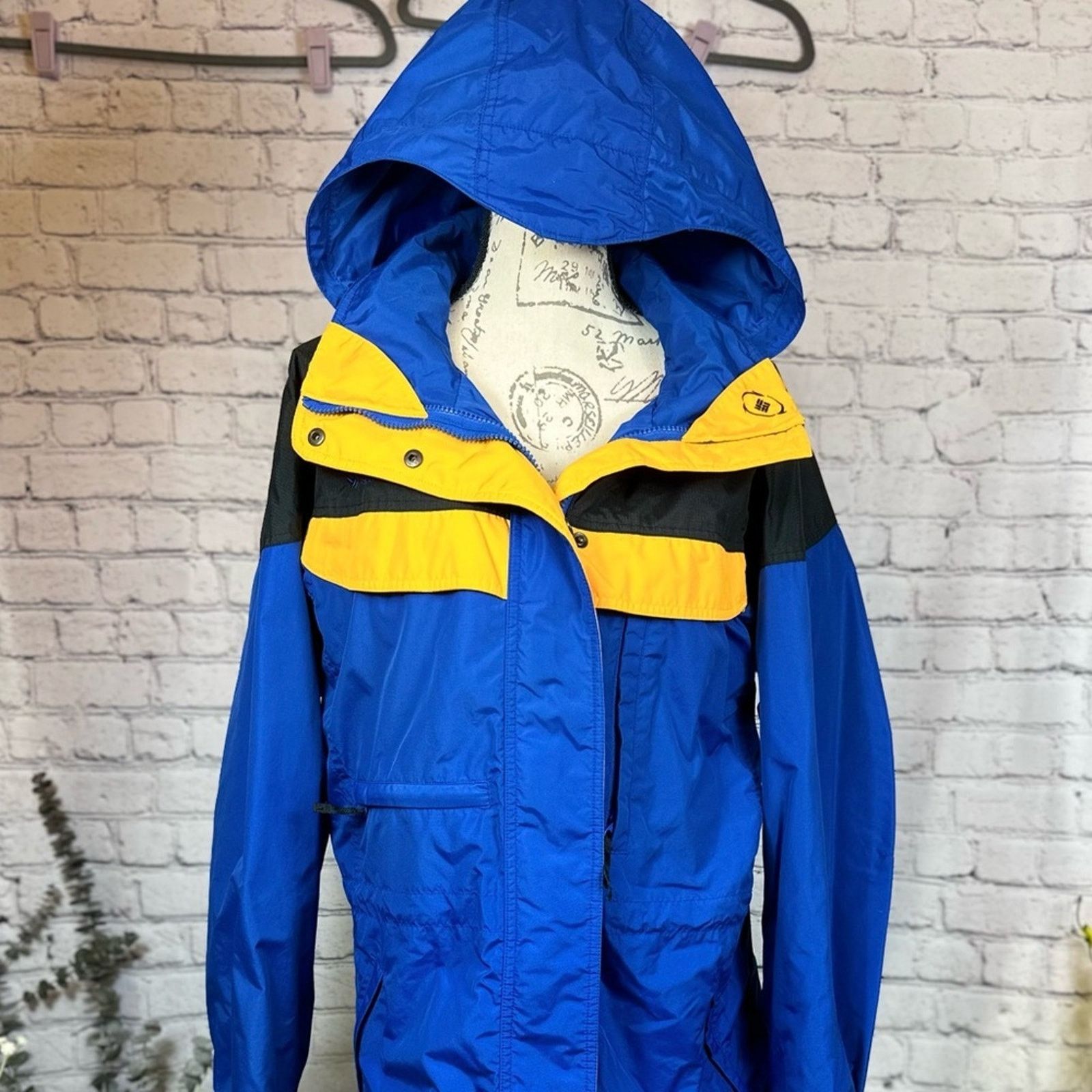 Columbia Columbia Women’s Sportswear Winter Coat-Navy,Yellow,Black M Size M / US 6-8 / IT 42-44 - 4 Thumbnail