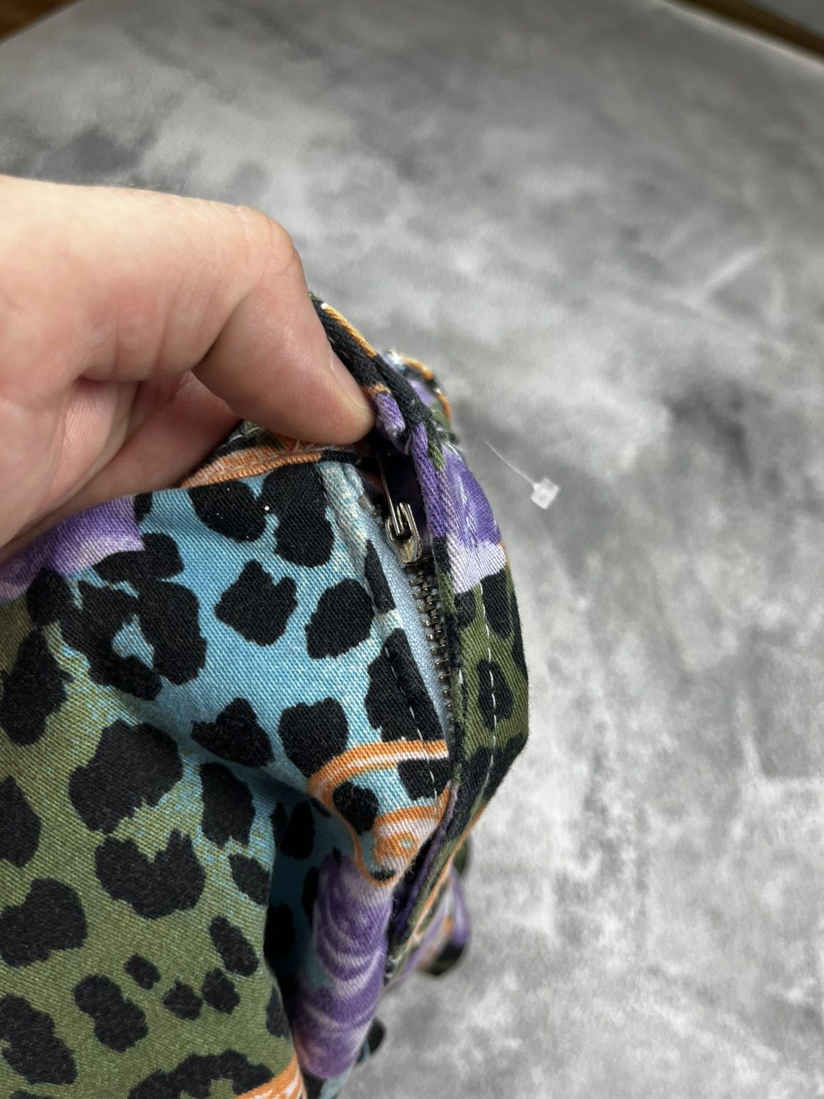 Versace Jeans Couture Gianni Versace Bold Multi-Color Leopard with Floral Print Size 28" / US 6 / IT 42 - 18 Thumbnail