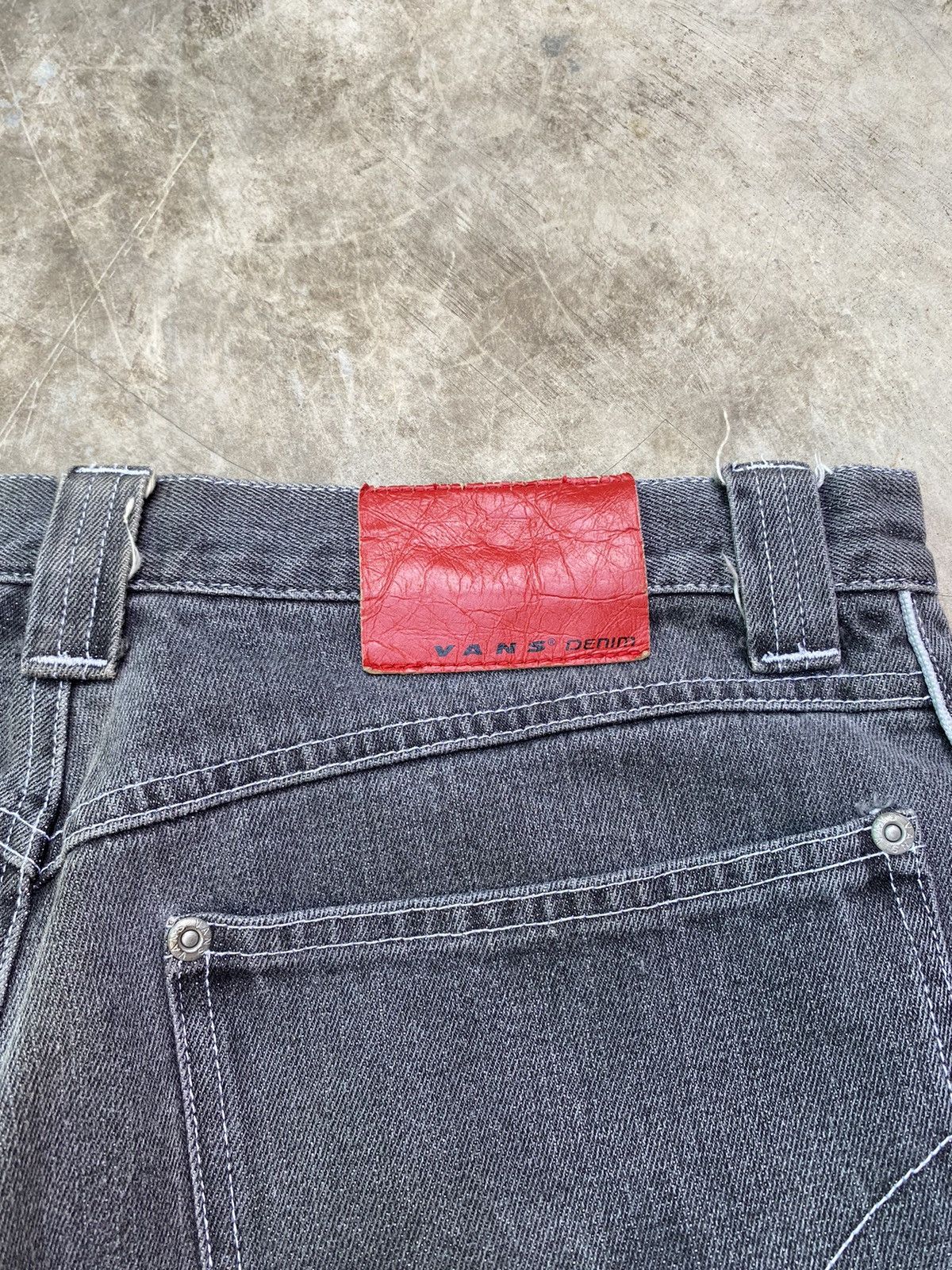 Vans × Vintage Y2K Vans Jorts Denim Size US 32 / EU 48 - 4 Thumbnail