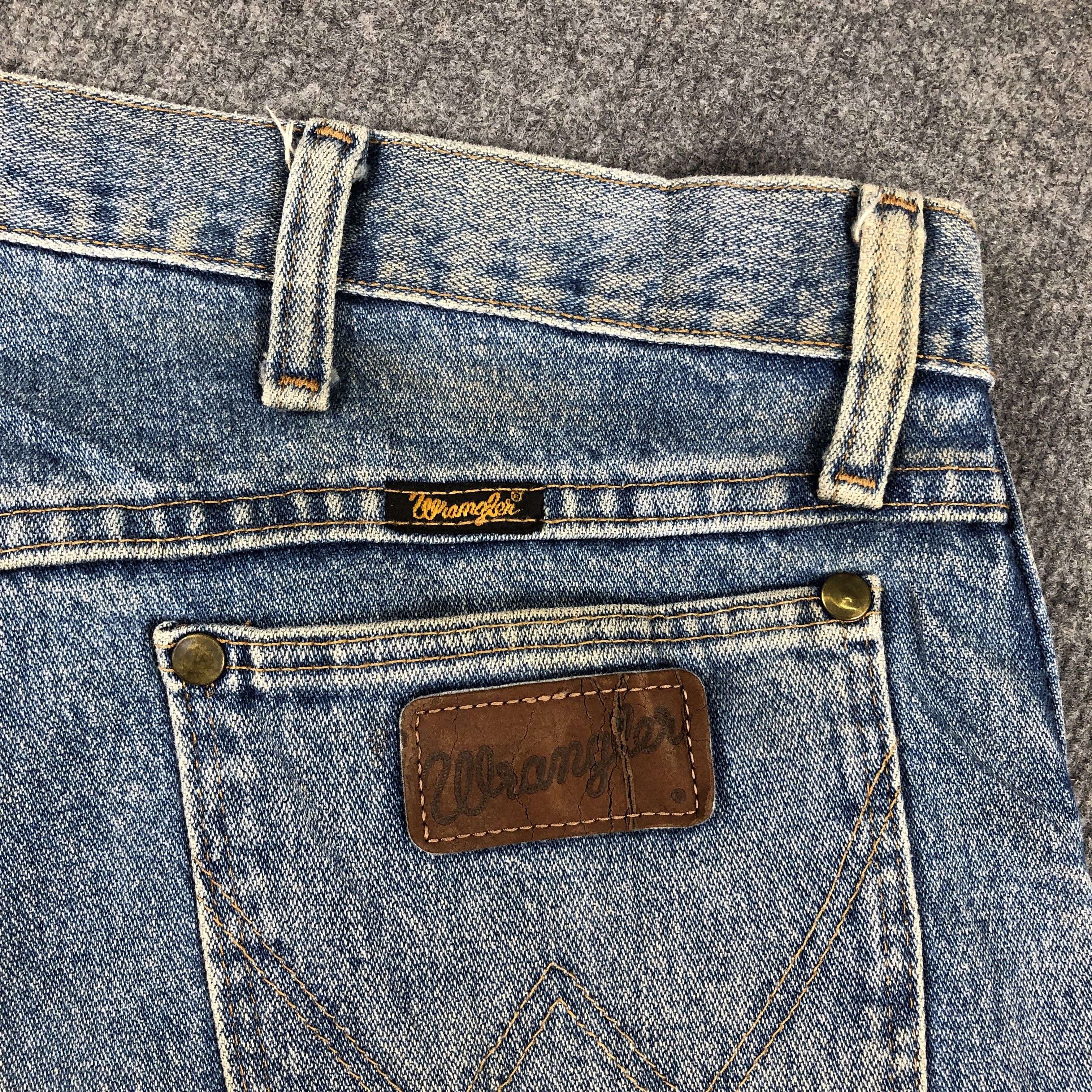 Vintage × Wrangler Vintage Wrangler 47 Regular Fit Light Blue Wash Jeans L654 Size US 38 / EU 54 - 6 Thumbnail