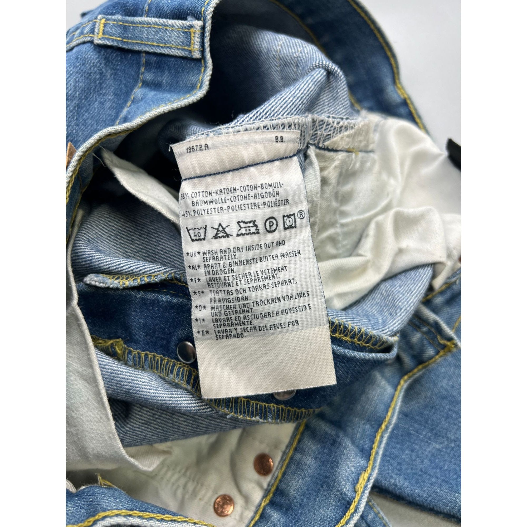 Levi's Levi’s 501 Made in UK Denim Jeans Pants (Y0904) Size US 32 / EU 48 - 8 Thumbnail