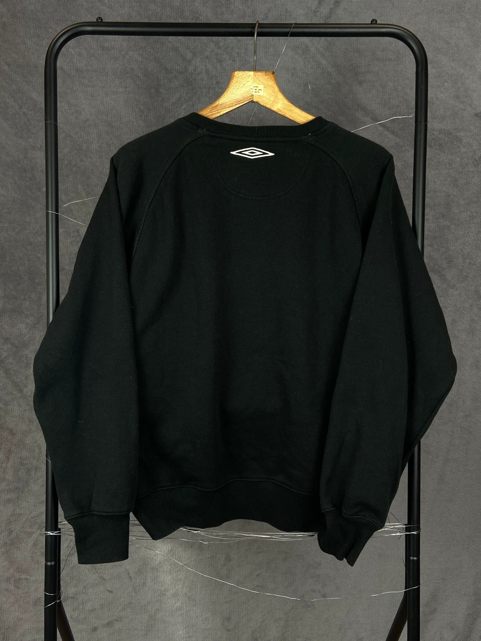 Umbro Umbro Black Sweatshirt / Vintage UK Terrace (L) Size US L / EU 52-54 / 3 - 4 Thumbnail