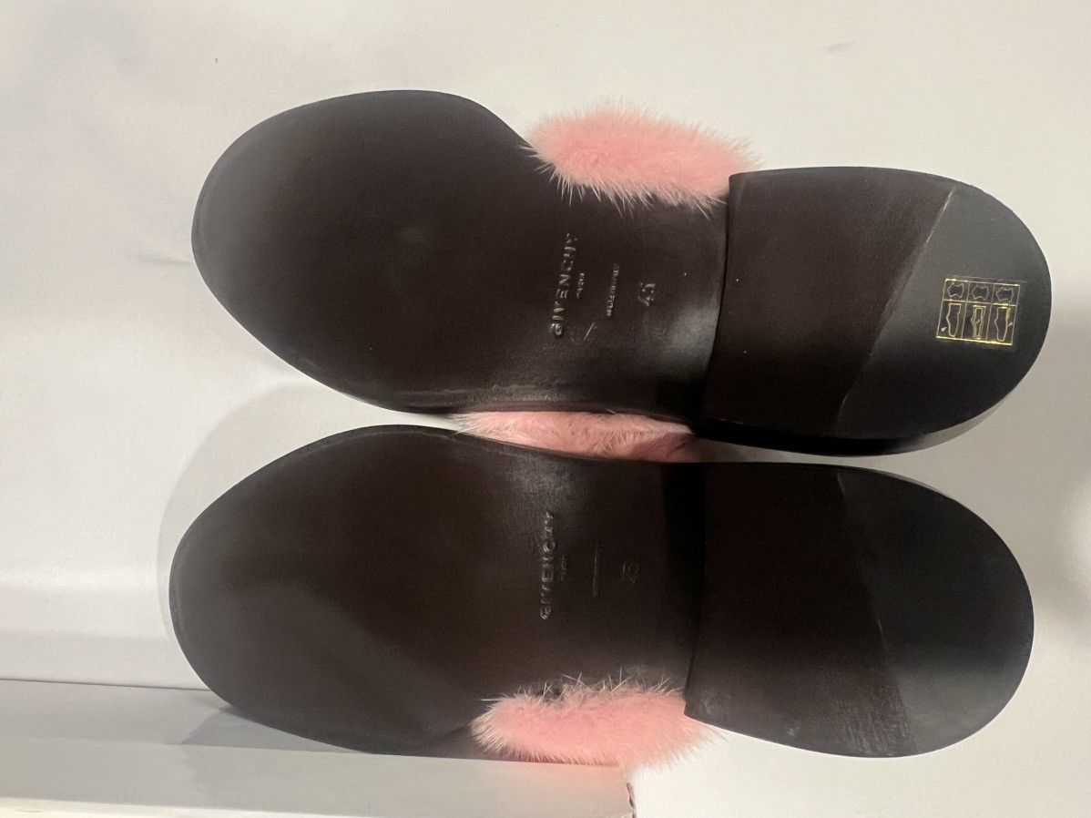 Givenchy Givenchy men’s mink fur brogue. 45/12.$1195 Size US 12 / EU 45 - 8 Thumbnail