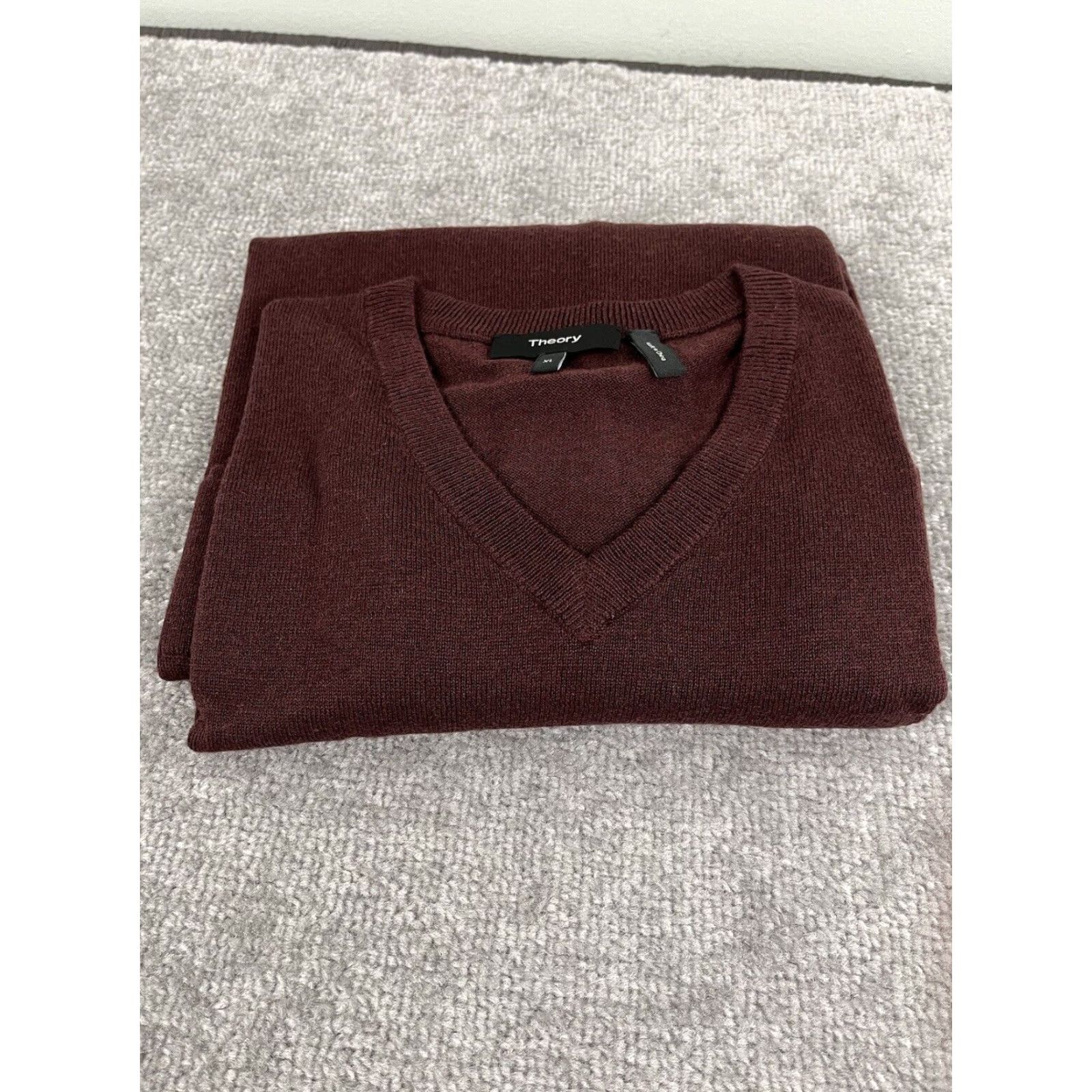 Theory **Theory Men's XL Red Merino Wool Pullover V-Neck Knit Sweater** User: **Theory Men's XL Red Merino Wool Knit Pullover V-Neck Sweater** Size US XL / EU 56 / 4 - 2 Thumbnail