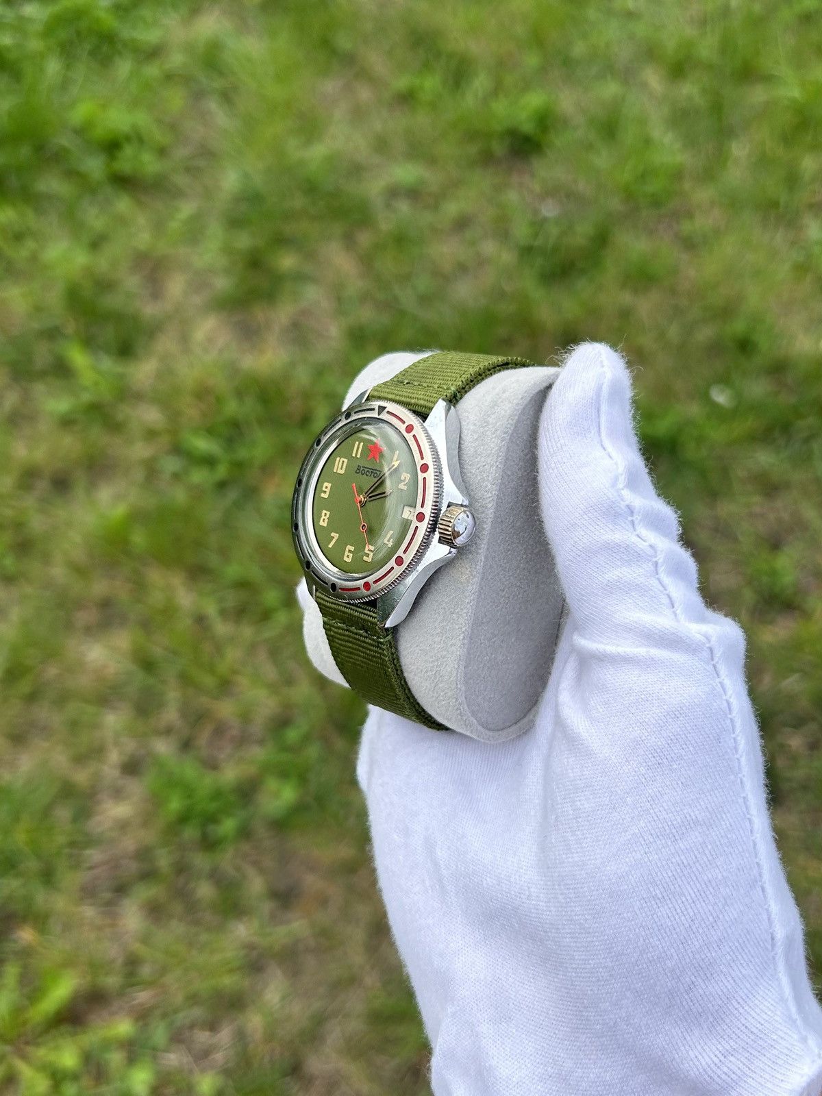 Vintage Vintage Watch Vostok Komandirskie Soviet Mechanical 1980s Size ONE SIZE - 6 Thumbnail