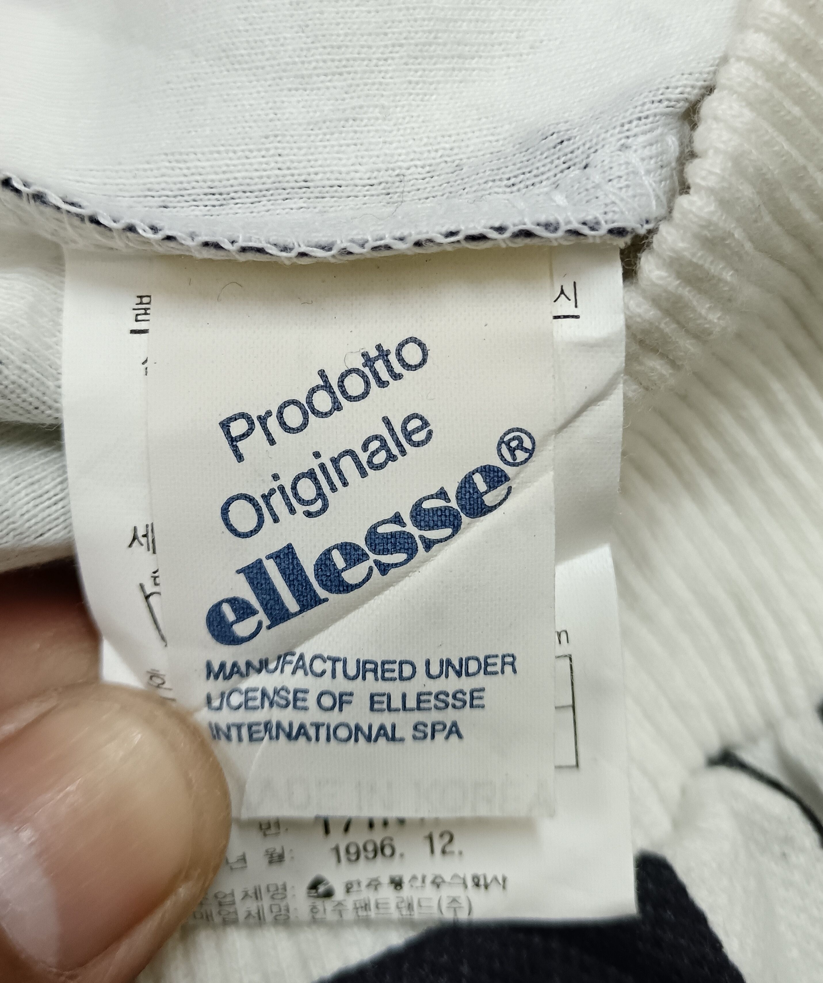 Ellesse VINTAGE ELLESSE SWEATSHIRT Size US XL / EU 56 / 4 - 5 Thumbnail
