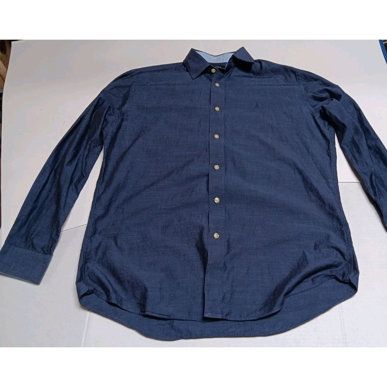 Nautica Nautica Men’s Long Sleeve Button Down Shirt Size 16 Blue Size US L / EU 52-54 / 3 - 1 Thumbnail