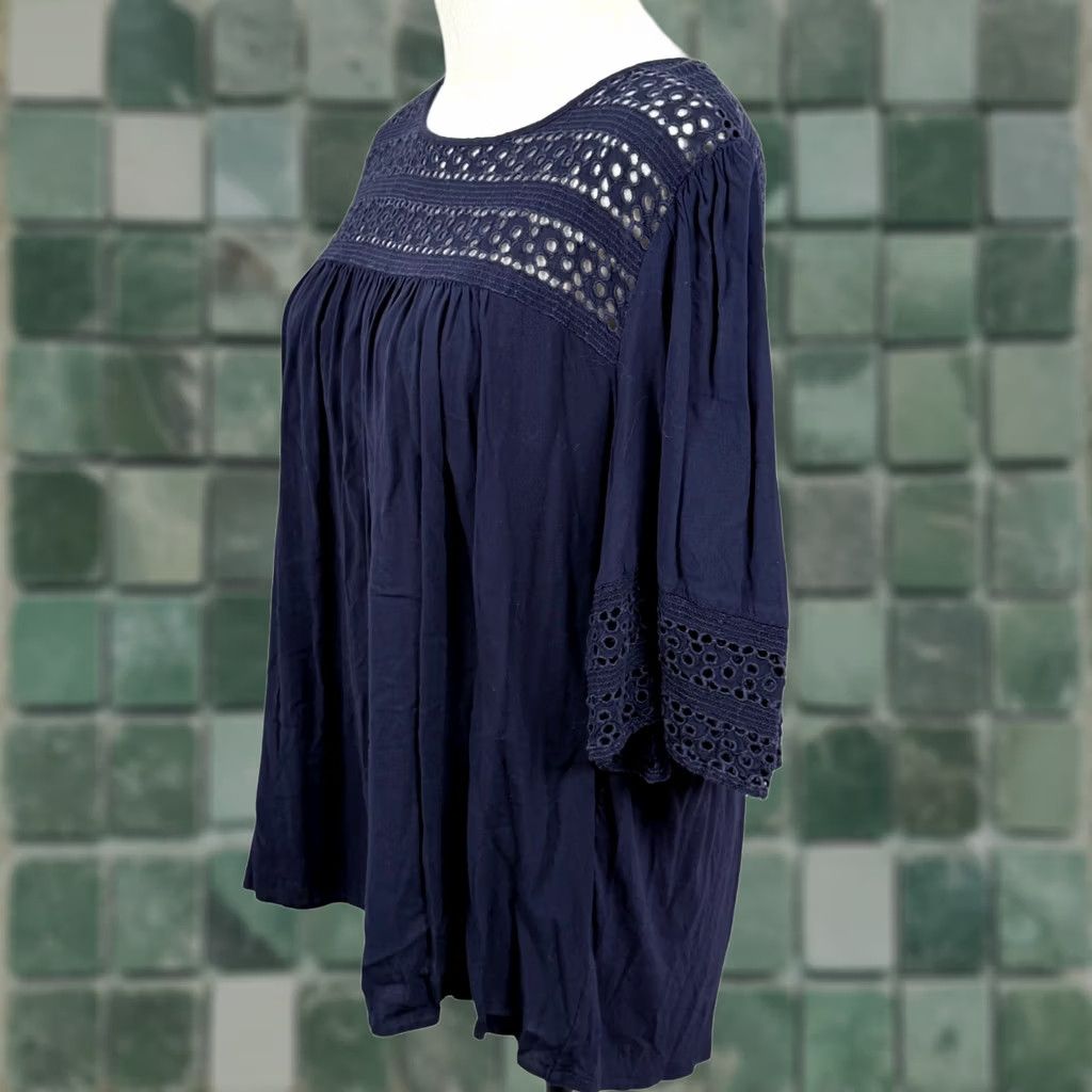 Loft LOFT Blouse Navy Blue Eyelet Crochet Lace Peasant Top Casual Workwear Womens M Size M / US 6-8 / IT 42-44 - 1 Thumbnail