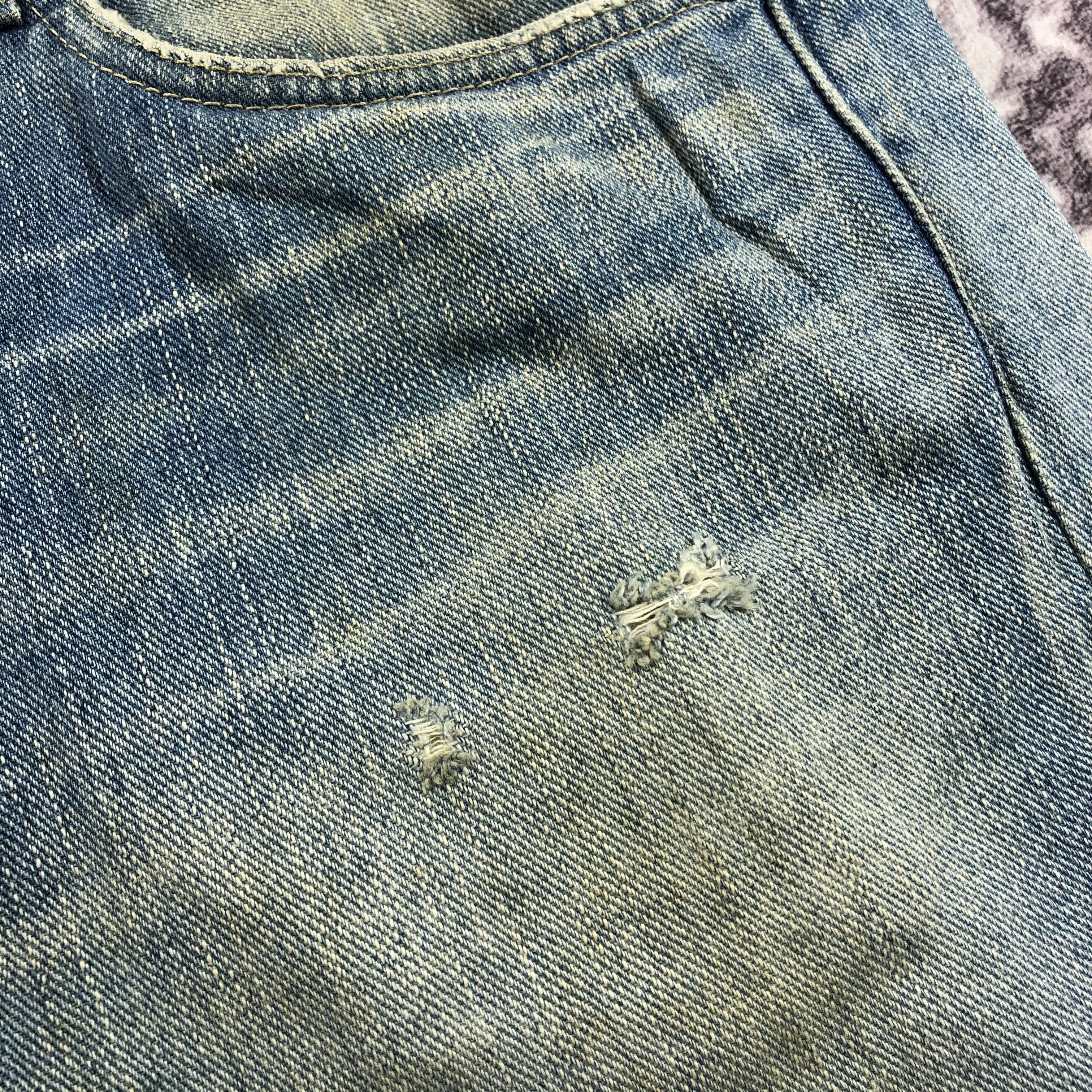 Lee × Vintage Vintage Light Wash Lee Jeans-JM2147 Size US 33 - 11 Thumbnail