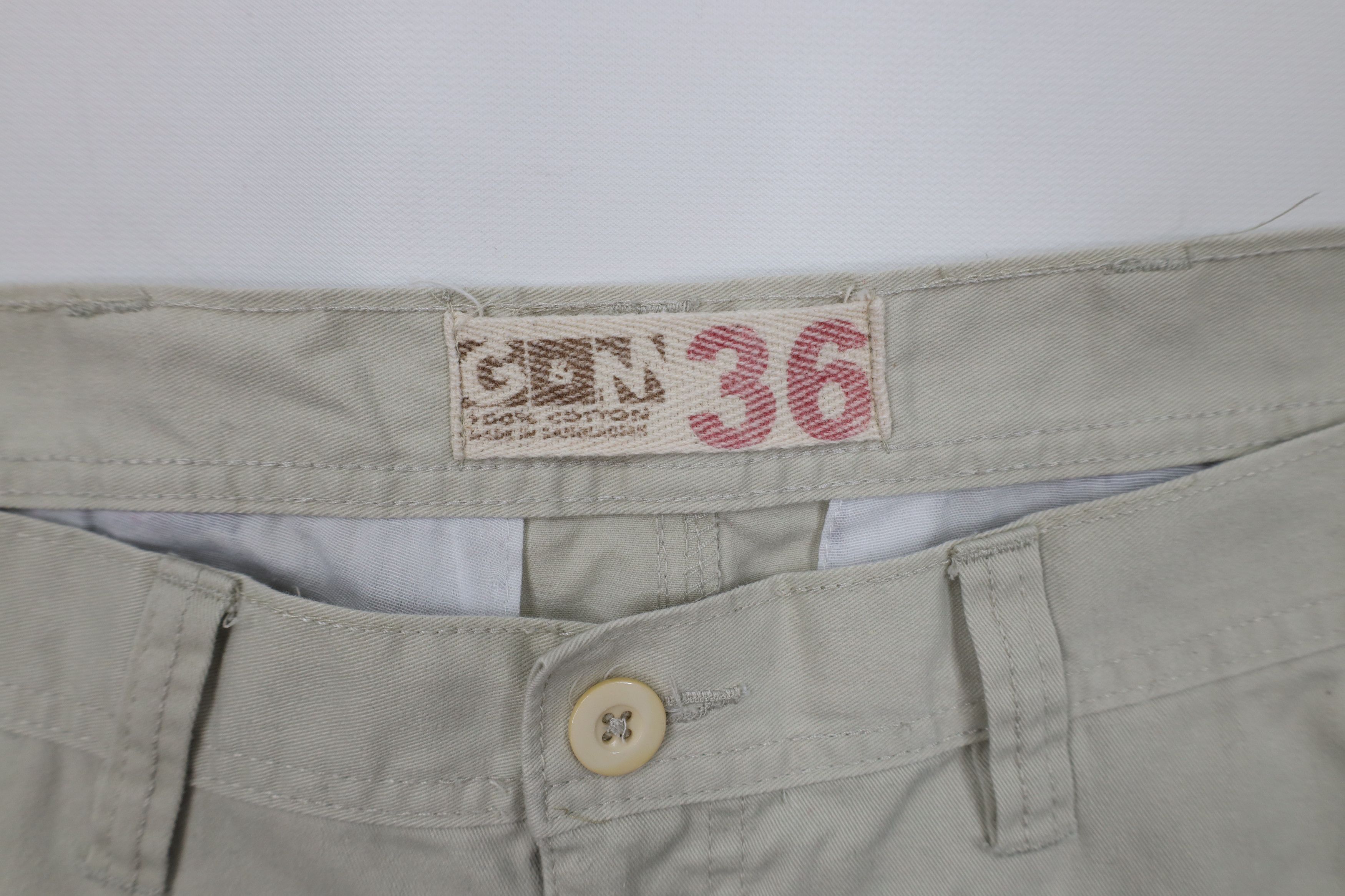Vintage Vintage 90s Y2K Streetwear Loose Fit Cargo Shorts Beige Size US 36 / EU 52 - 6 Thumbnail