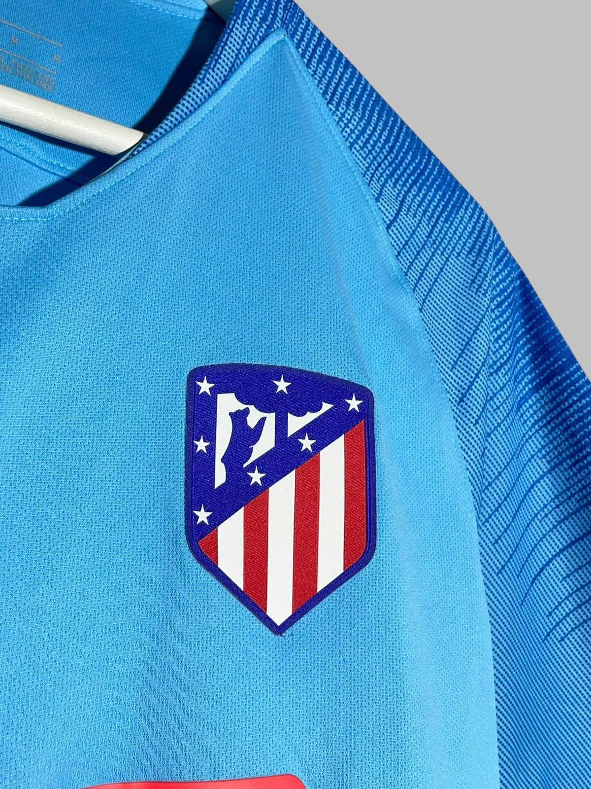 Nike Atletico Madrid Nike 2018/19 Away Football Shirt Size US M / EU 48-50 / 2 - 4 Thumbnail