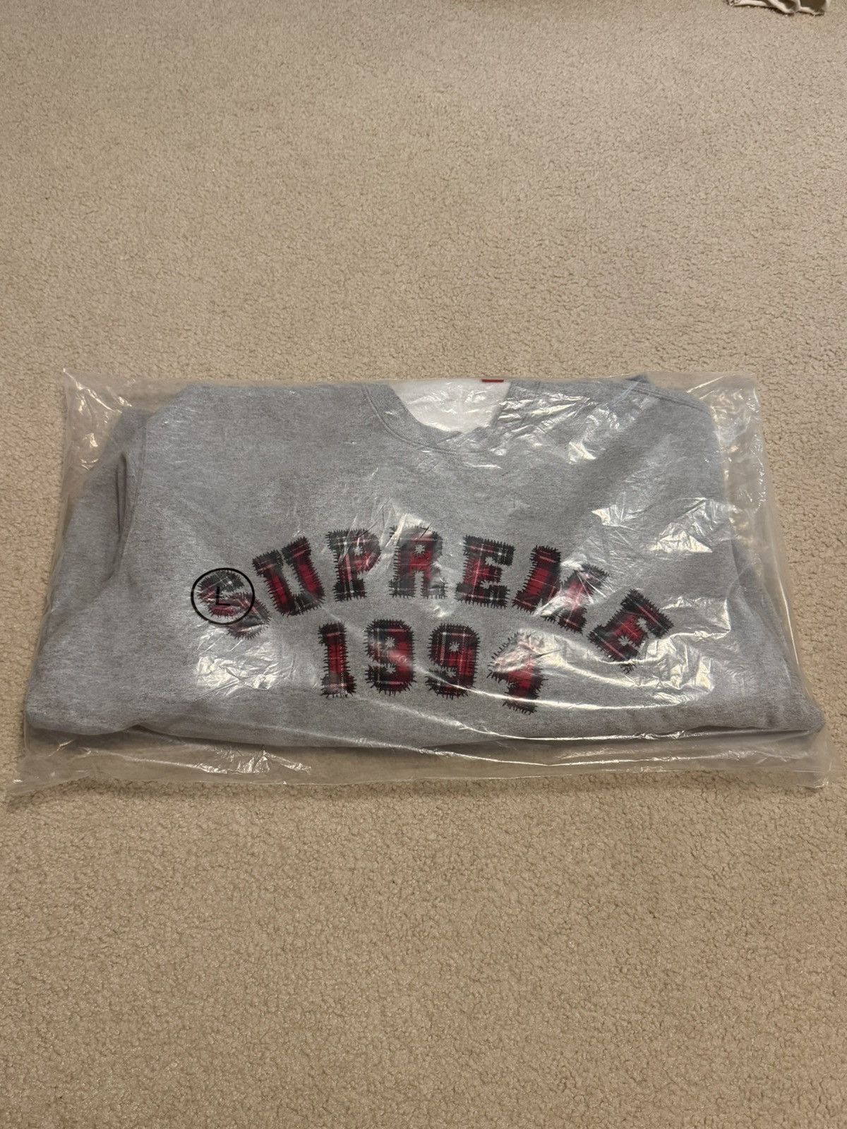 Supreme Supreme Plaid Arc Crewneck 